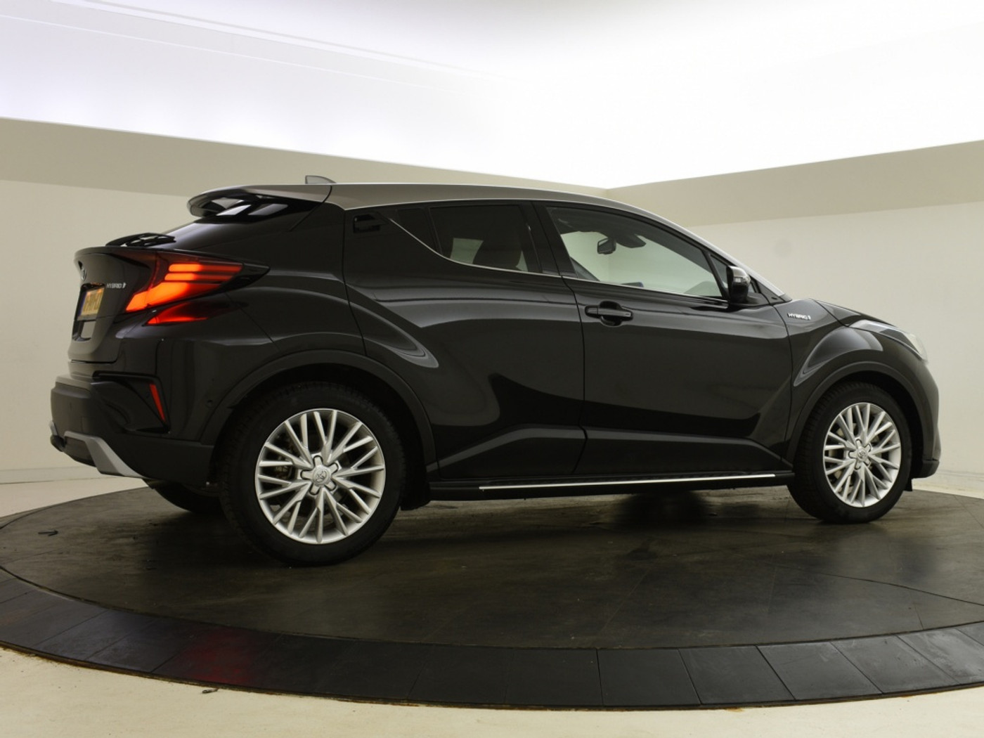Foto van Toyota Toyota C-hr