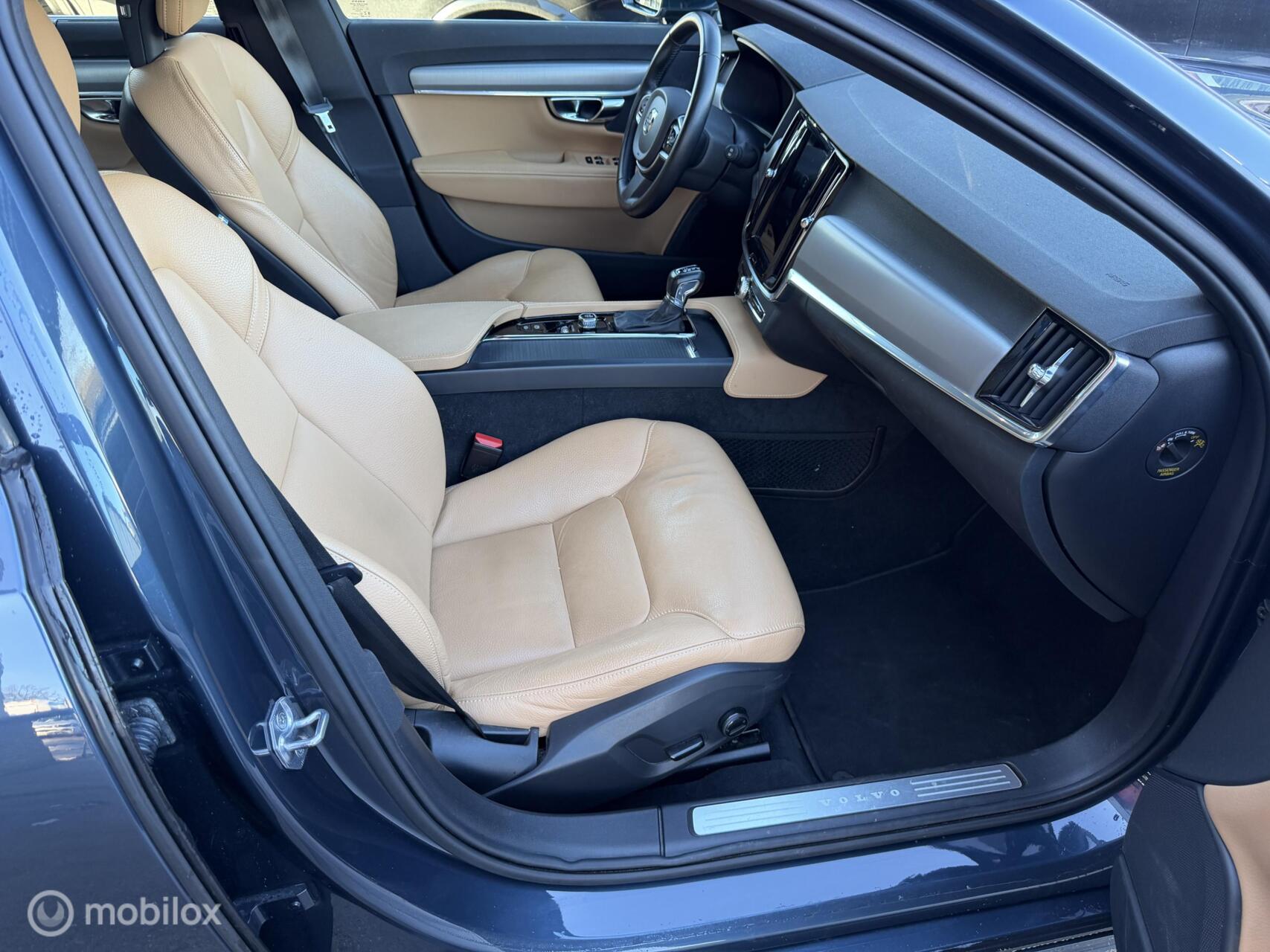 Foto van Volvo V90