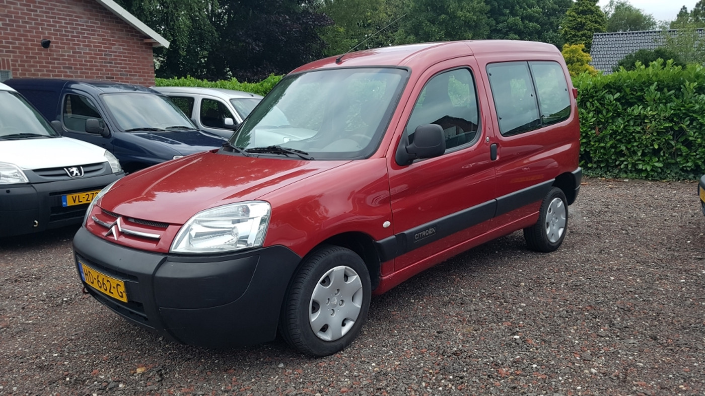 Citroen Berlingo 1.4i Cinqspace 2005 - voorkant