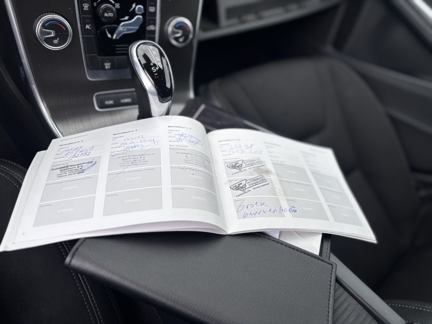 Foto van Volvo V60 Twin Engine