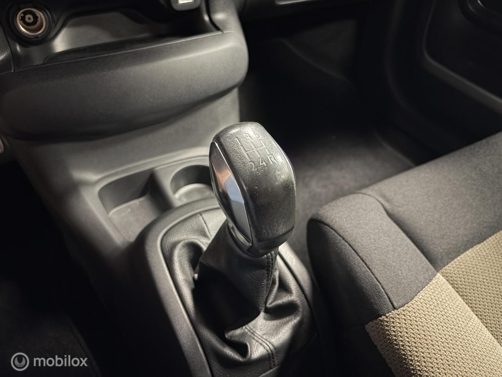 Foto van Citroen C4 Cactus