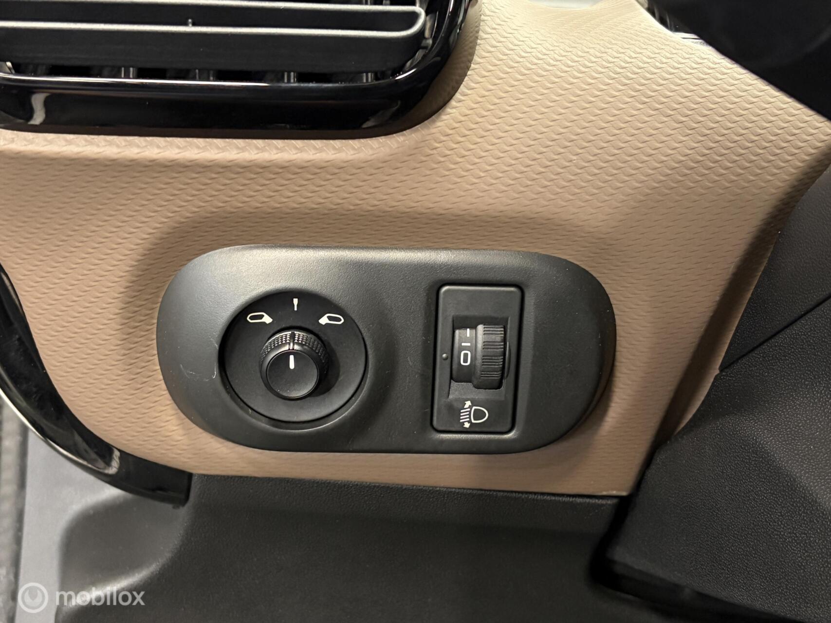 Foto van Citroen C4 Cactus