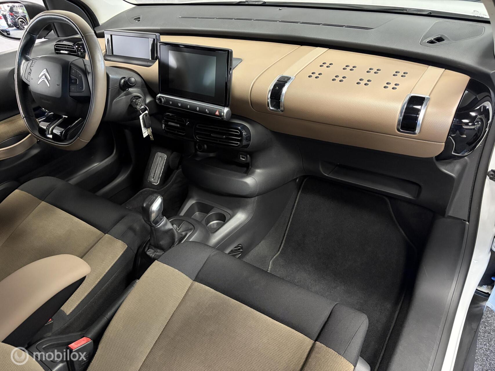 Foto van Citroen C4 Cactus