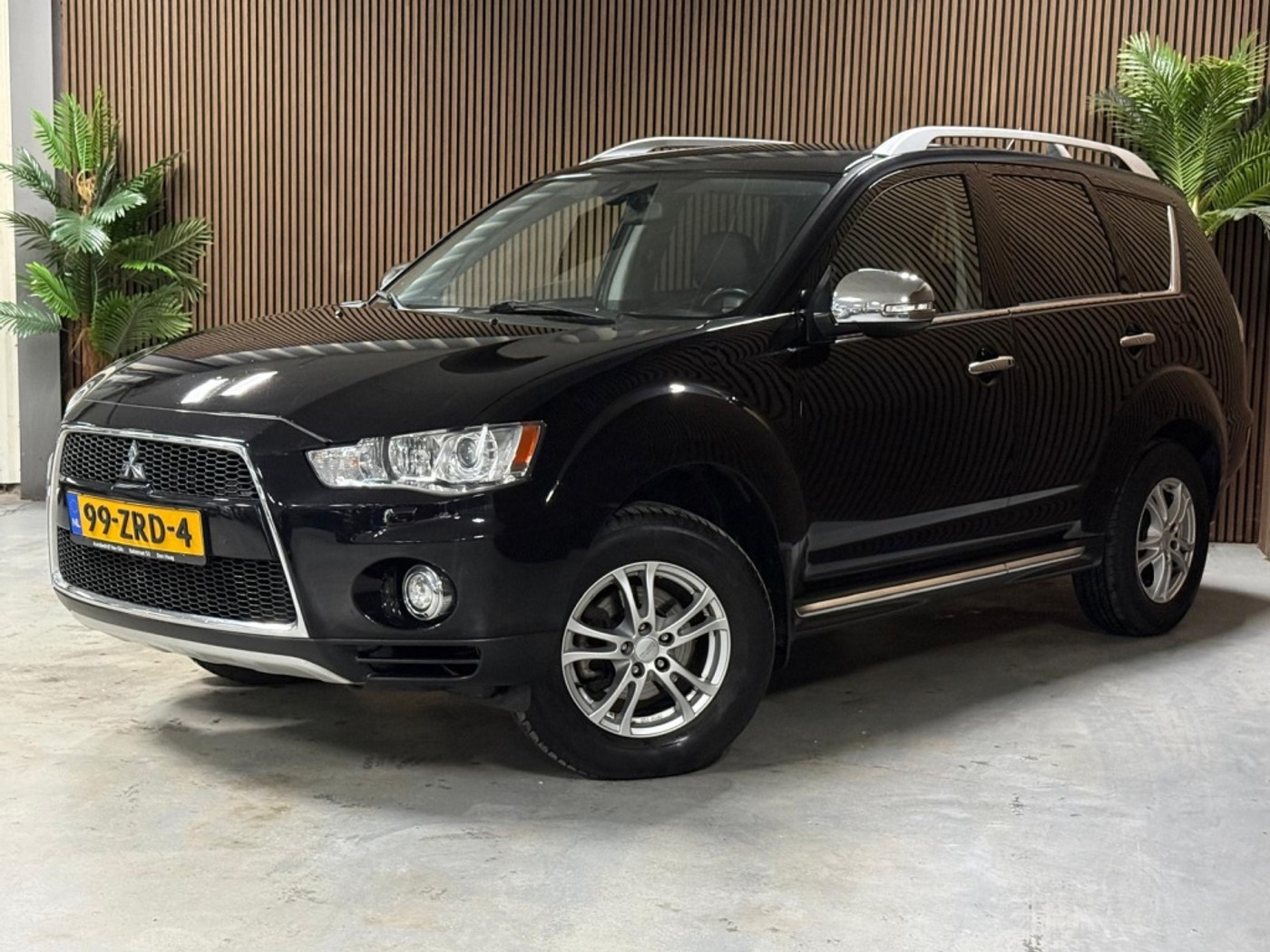 Mitsubishi Mitsubishi Outlander 2.0 Edition One 2013 - voorkant