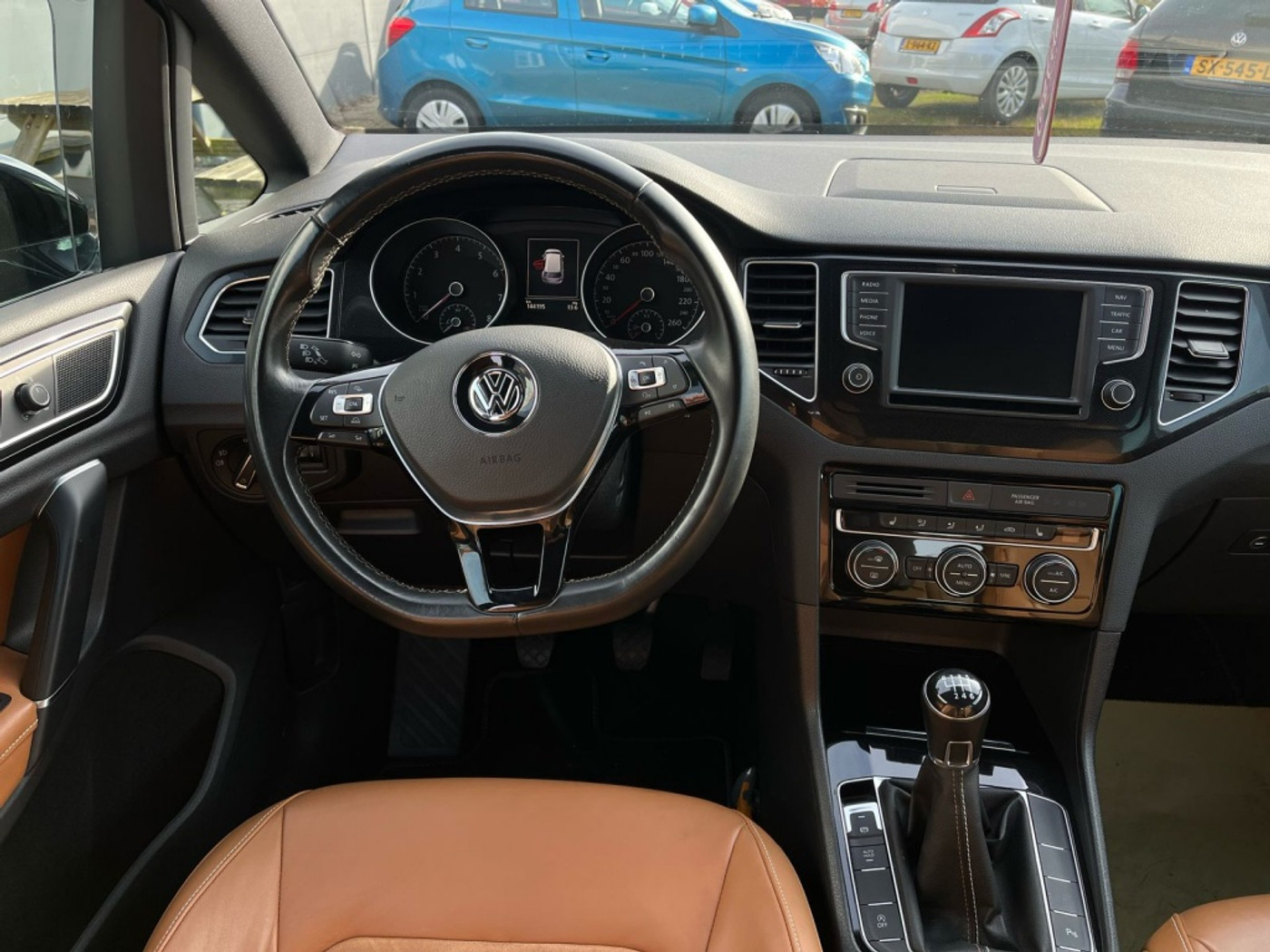 Foto van Volkswagen Golf Sportsvan