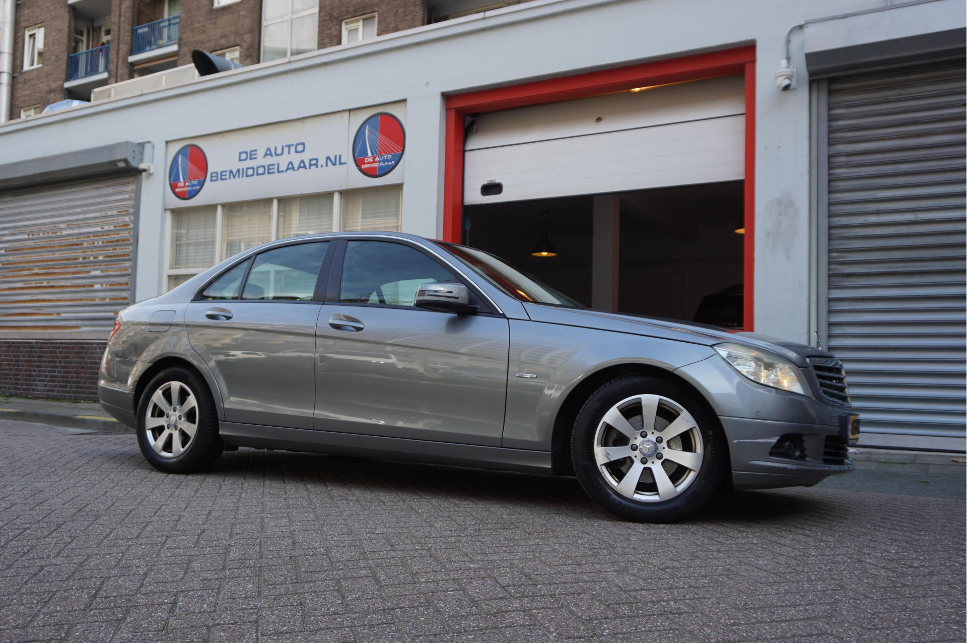 Foto van Mercedes-Benz C 180 Kompressor