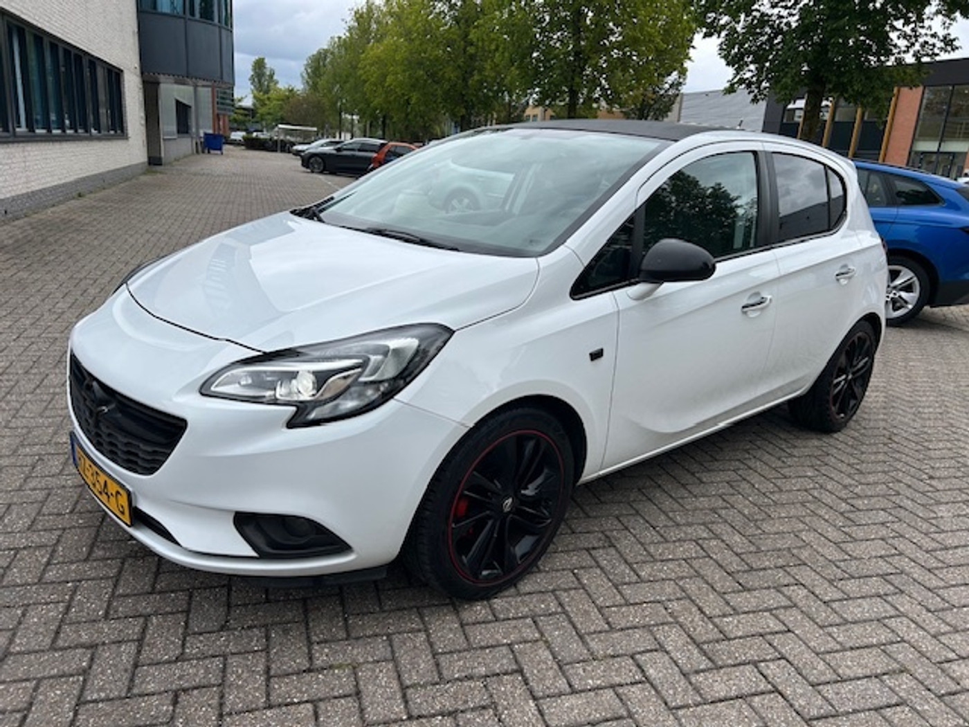 Opel Corsa-e 1.0 Turbo Cosmo XENON CRUISE CLIMA NAP 2015 - voorkant