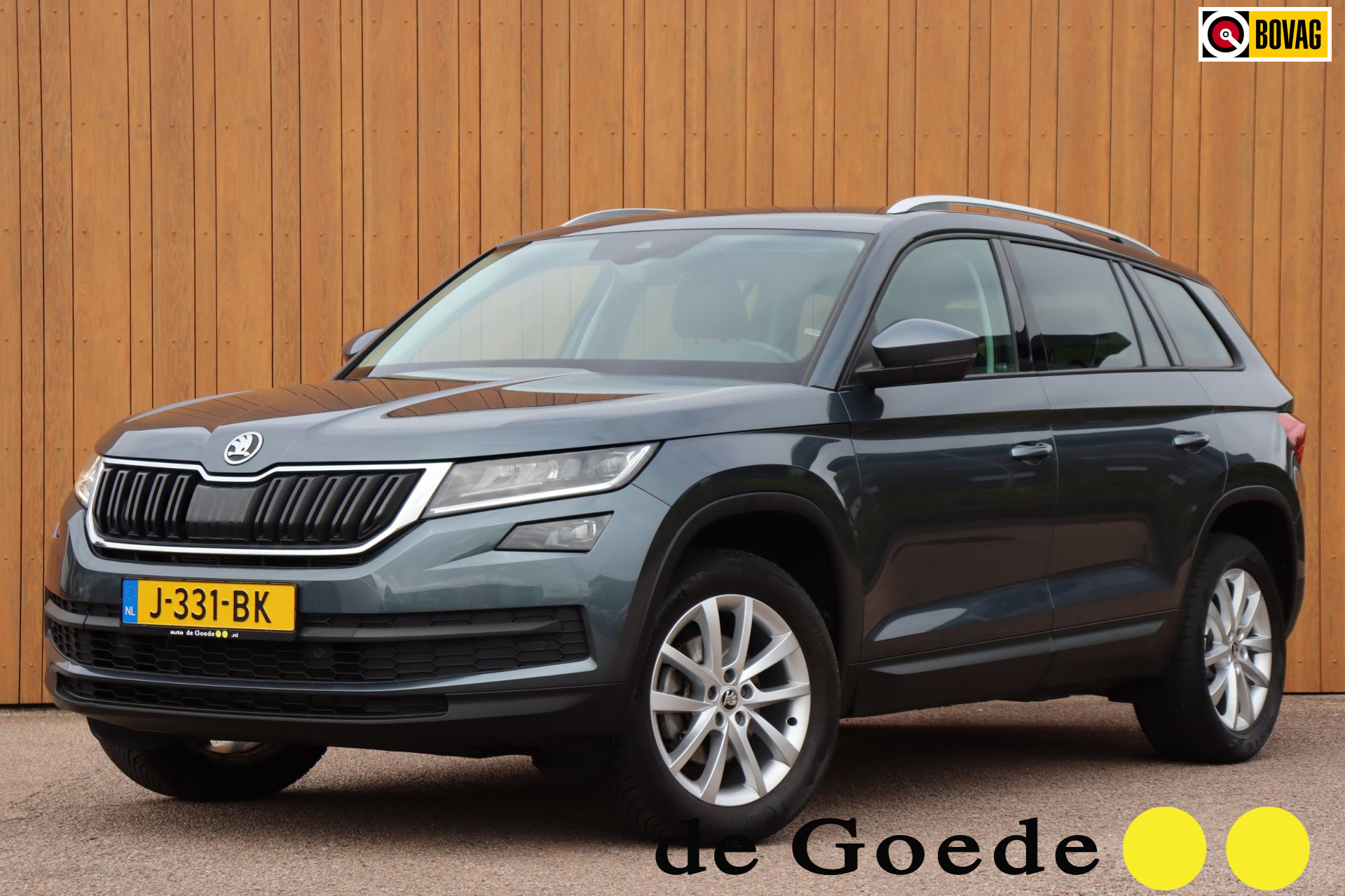 Skoda Kodiaq 1.5 TSI Bus. Ed. 7persoons digi-dashb. trekhaak h.leer+vw camera 2020 - voorkant