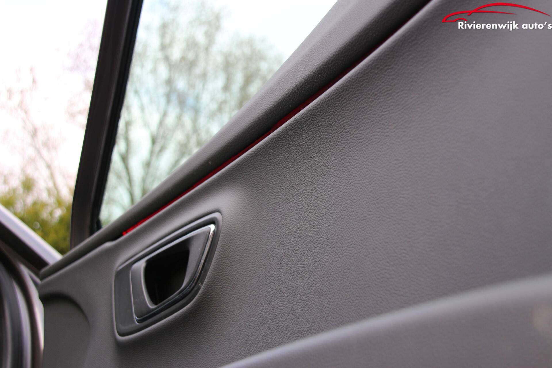 Foto van Seat Leon ST
