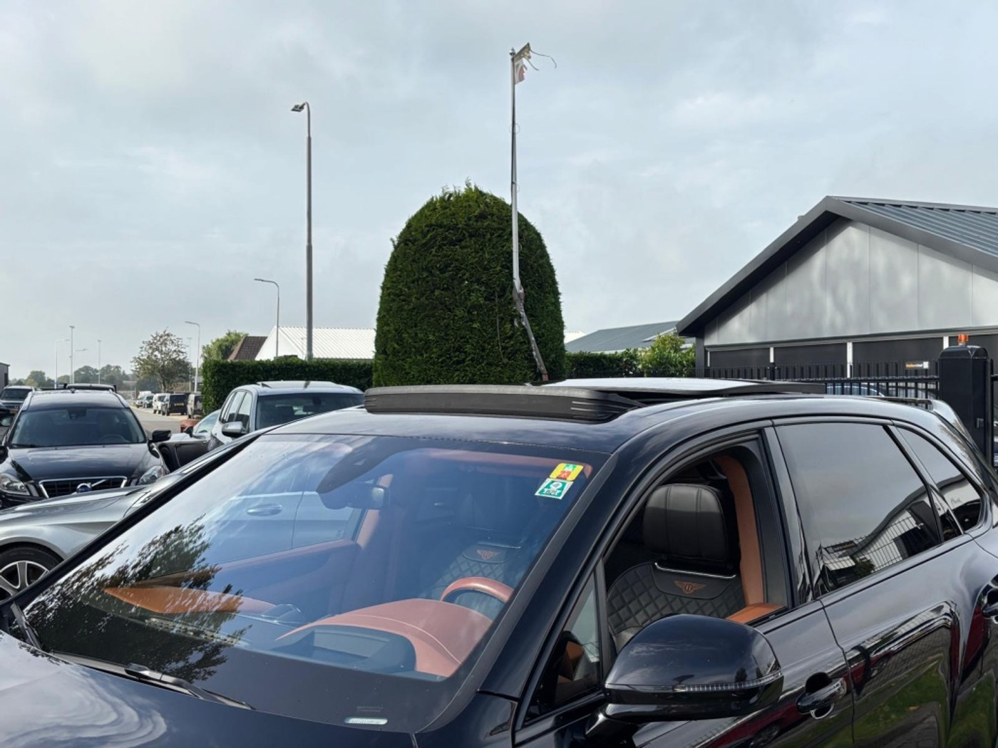 Foto van Bentley Bentayga W12