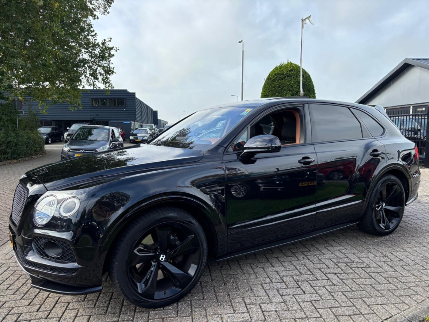 Foto van Bentley Bentayga W12