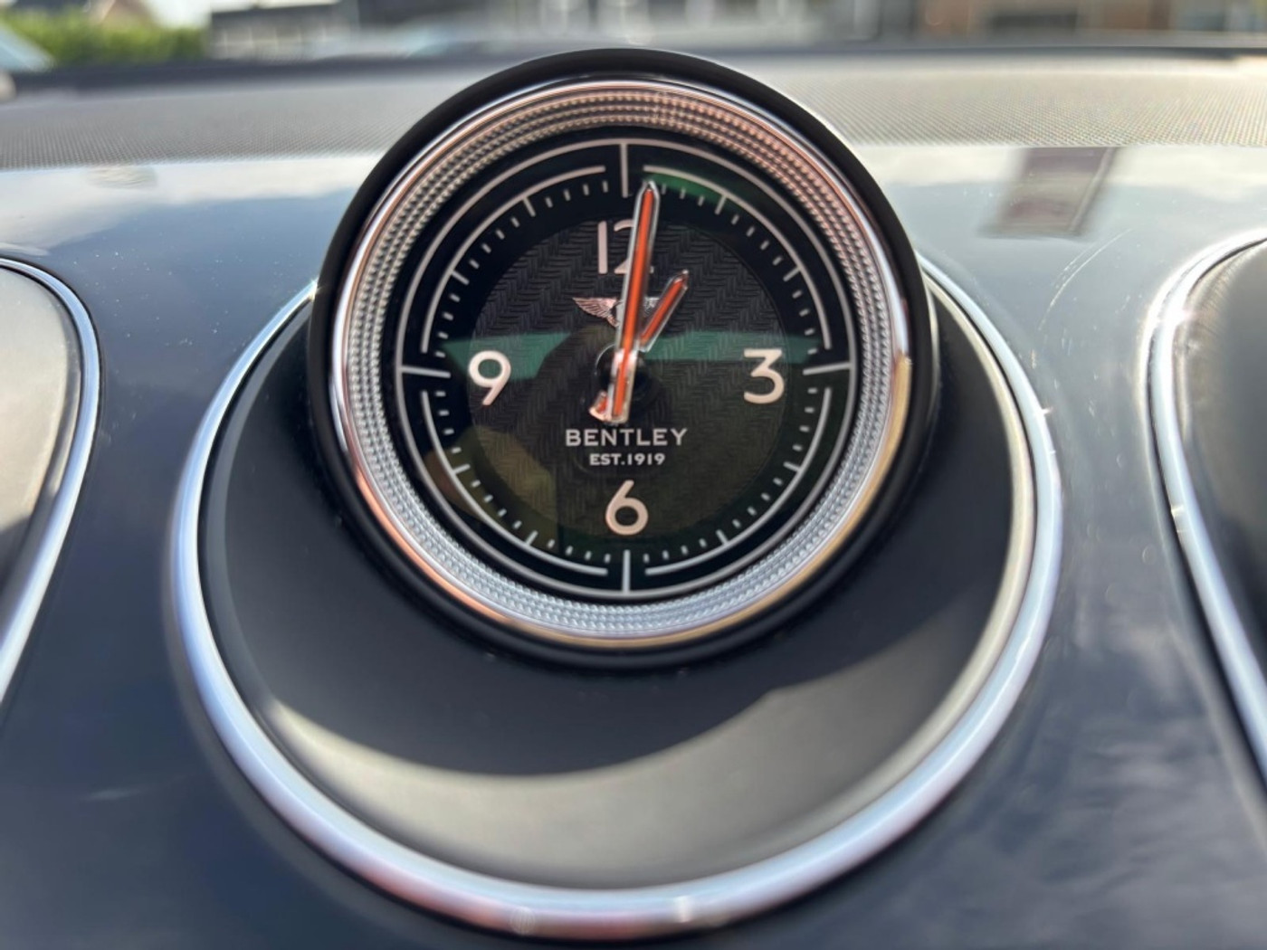 Foto van Bentley Bentayga W12