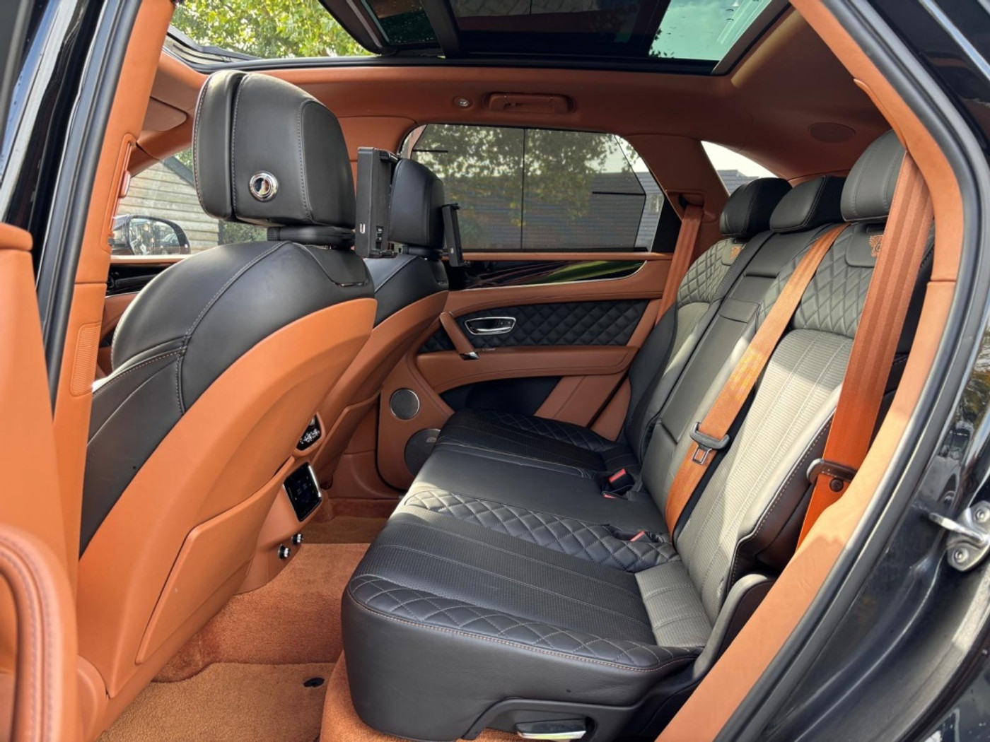 Foto van Bentley Bentayga W12