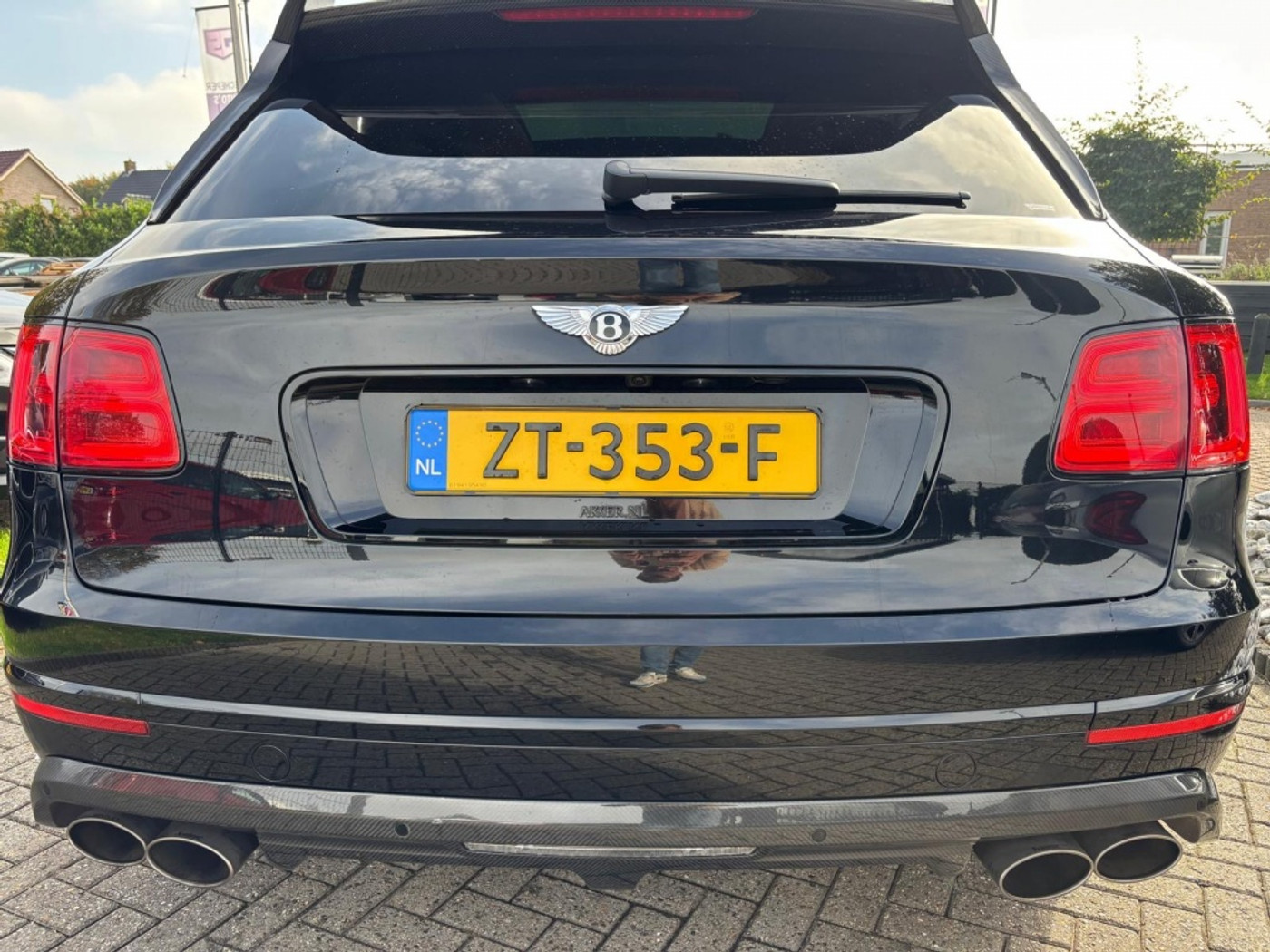 Foto van Bentley Bentayga W12