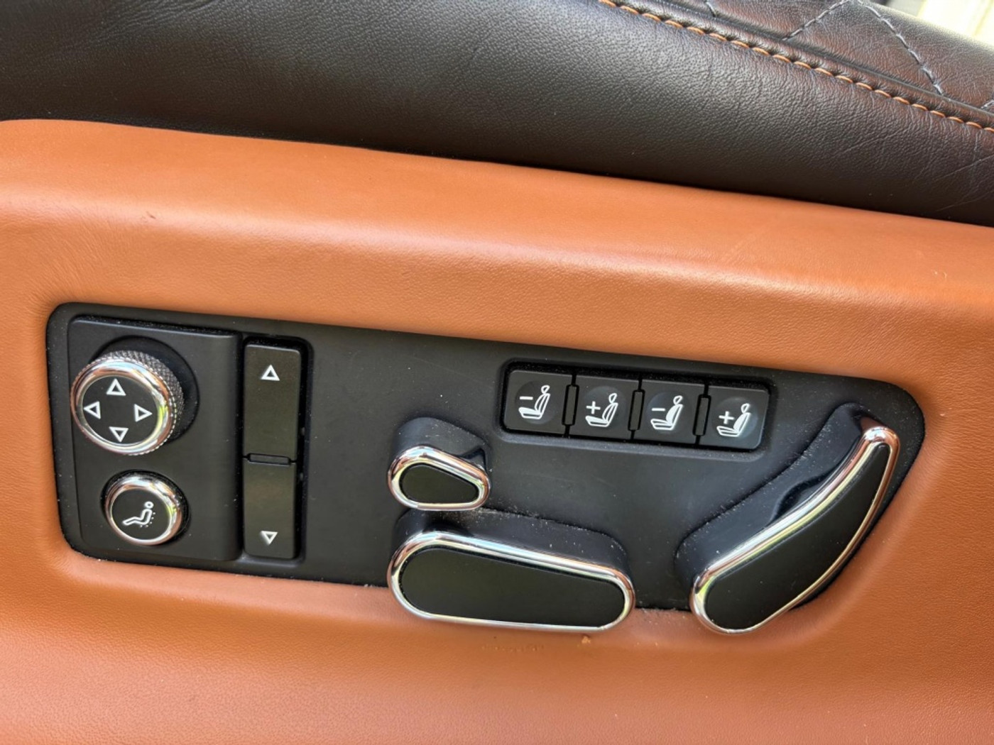 Foto van Bentley Bentayga W12