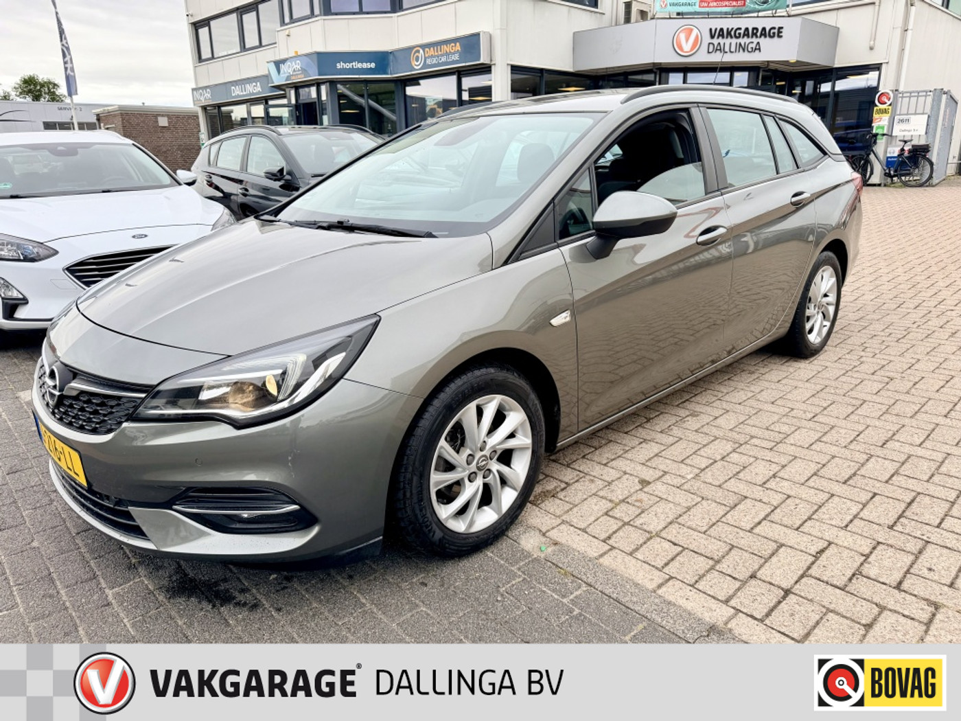 Opel Astra Sports Tourer 1.4 Business Edition 2020 - voorkant