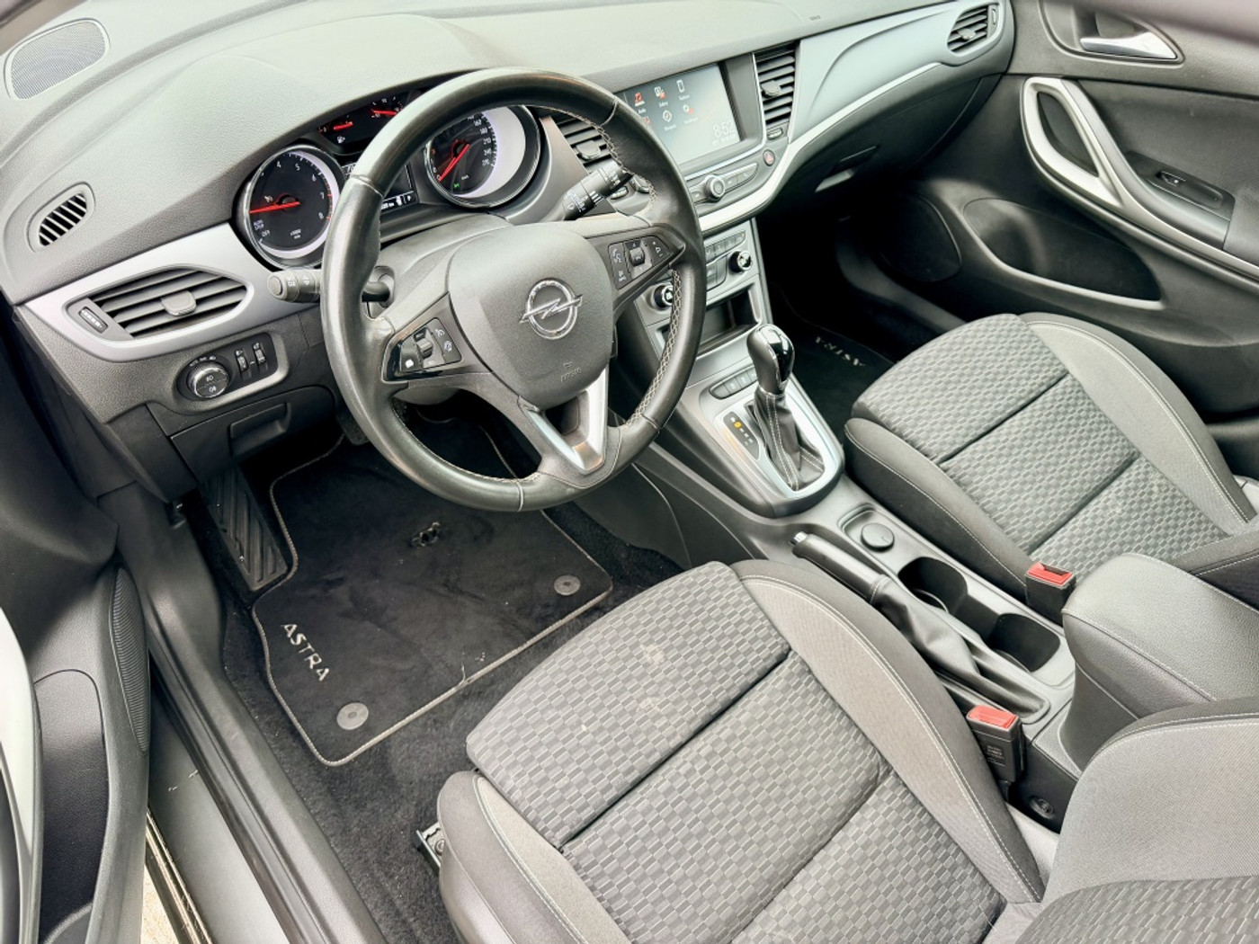 Foto van Opel Astra Sports Tourer