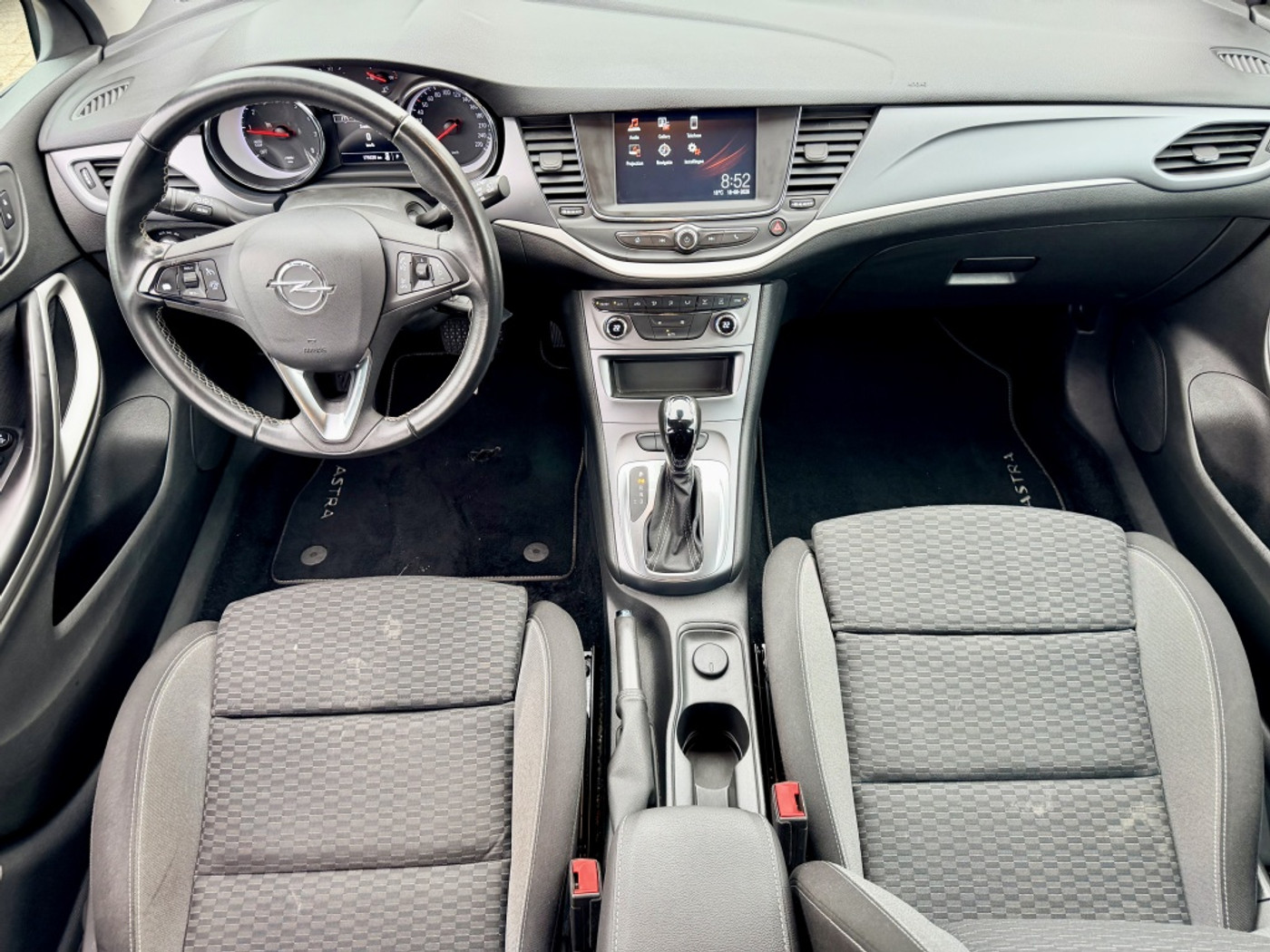 Foto van Opel Astra Sports Tourer