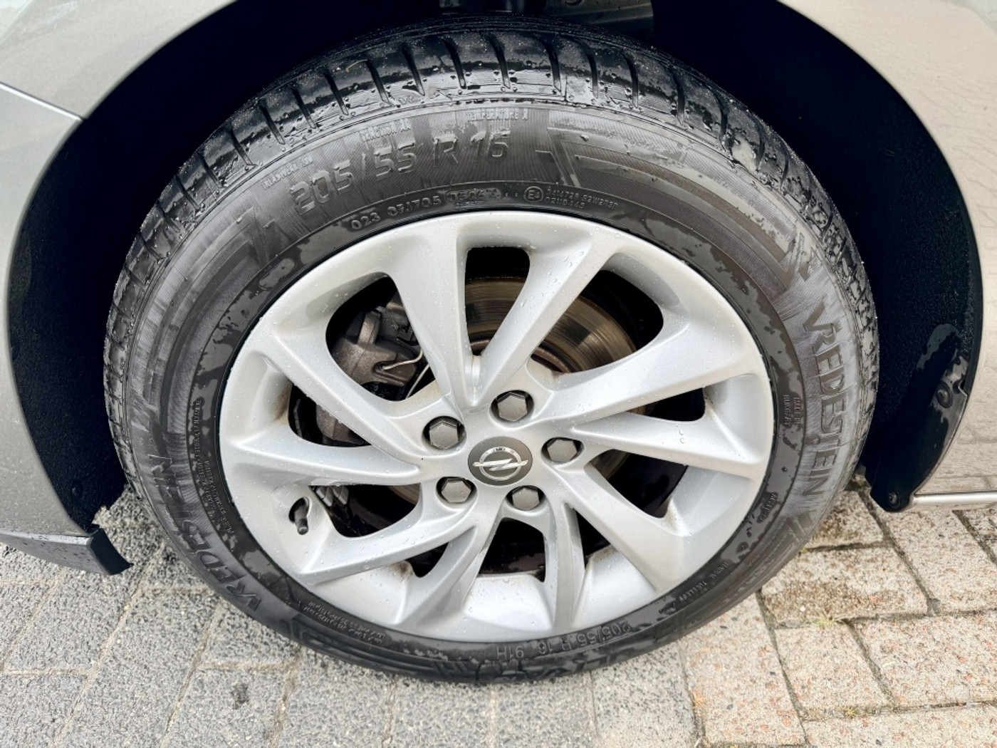 Foto van Opel Astra Sports Tourer