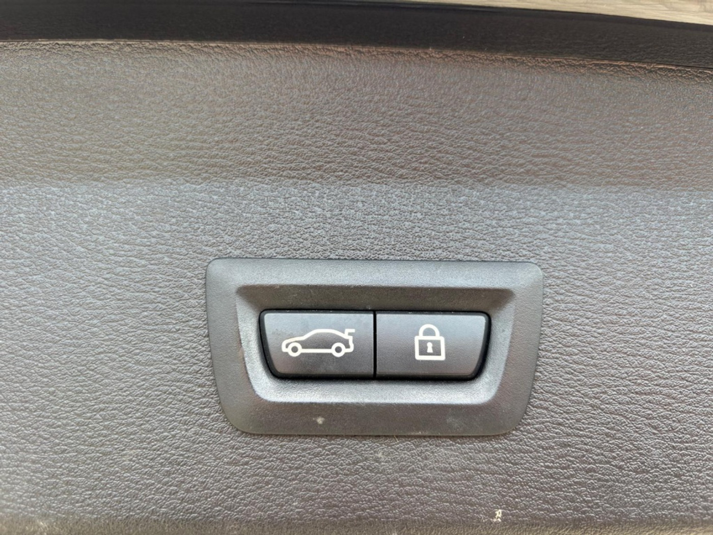 Foto van BMW X1 Sdrive18i