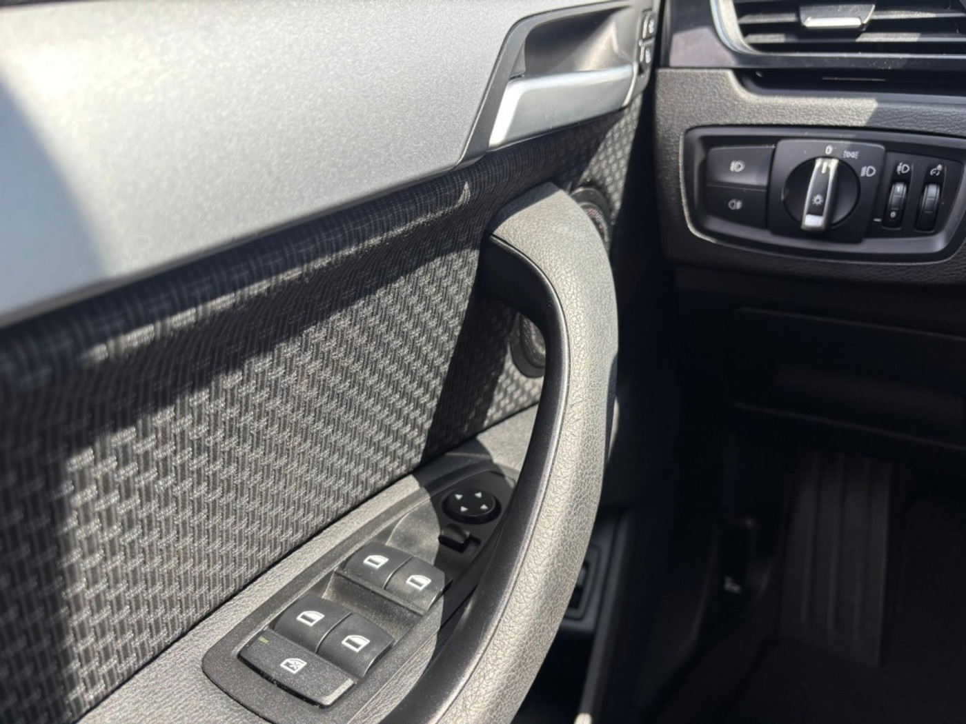 Foto van BMW X1 Sdrive18i