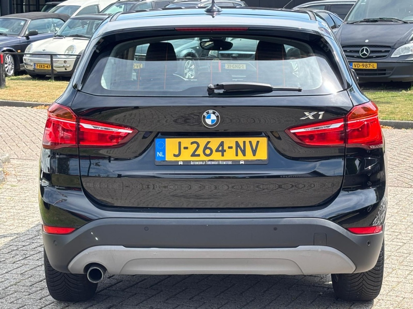 Foto van BMW X1 Sdrive18i