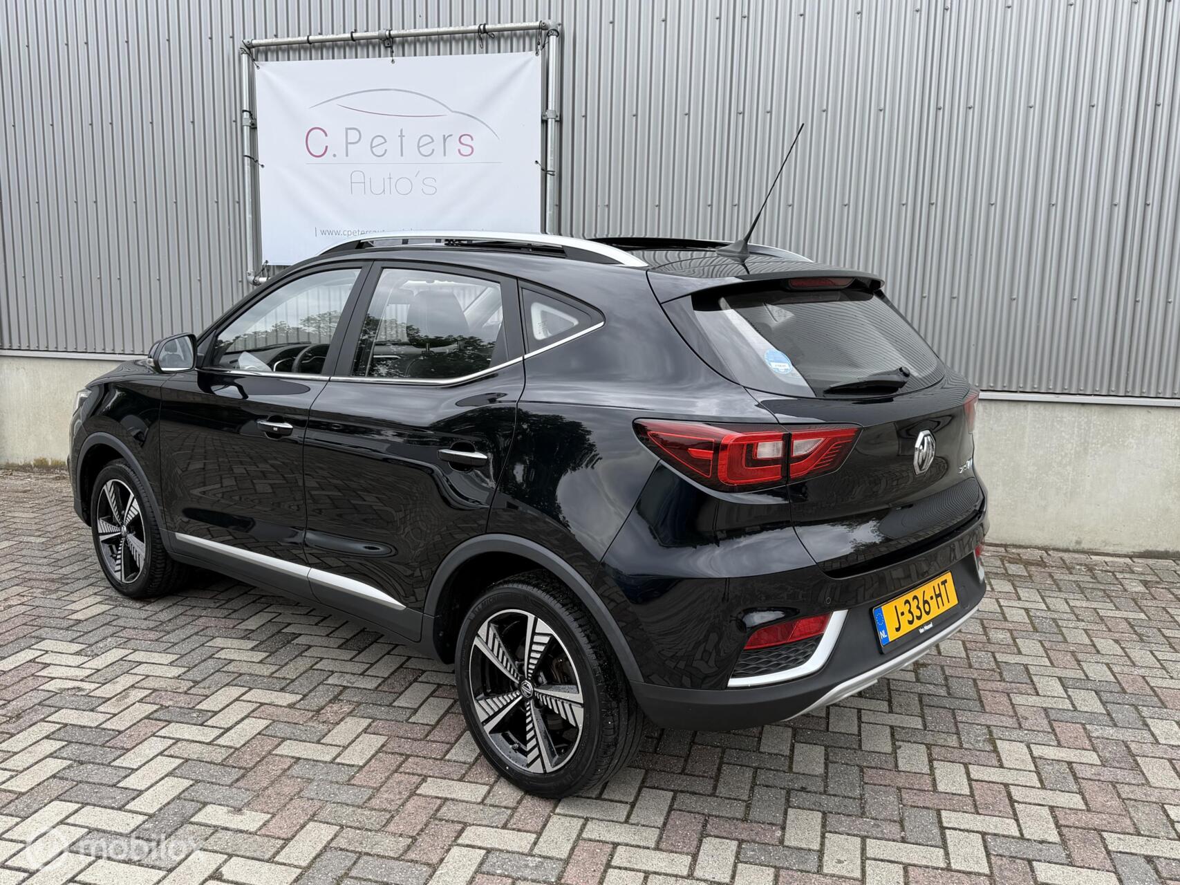 Foto van MG MG ZS Ev