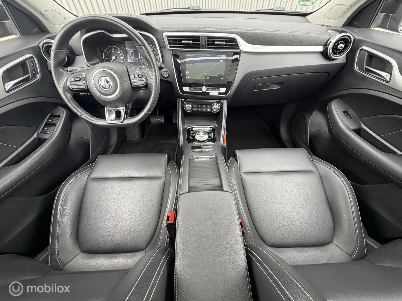 Foto van MG MG ZS Ev