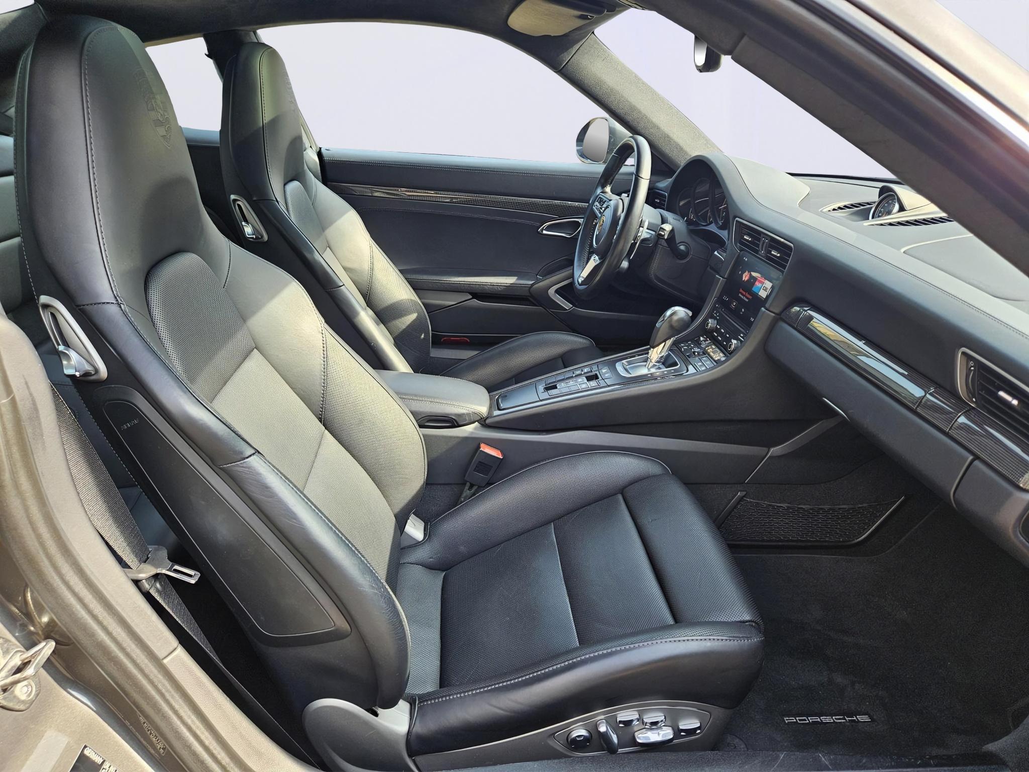 Foto van Porsche 911 Turbo S