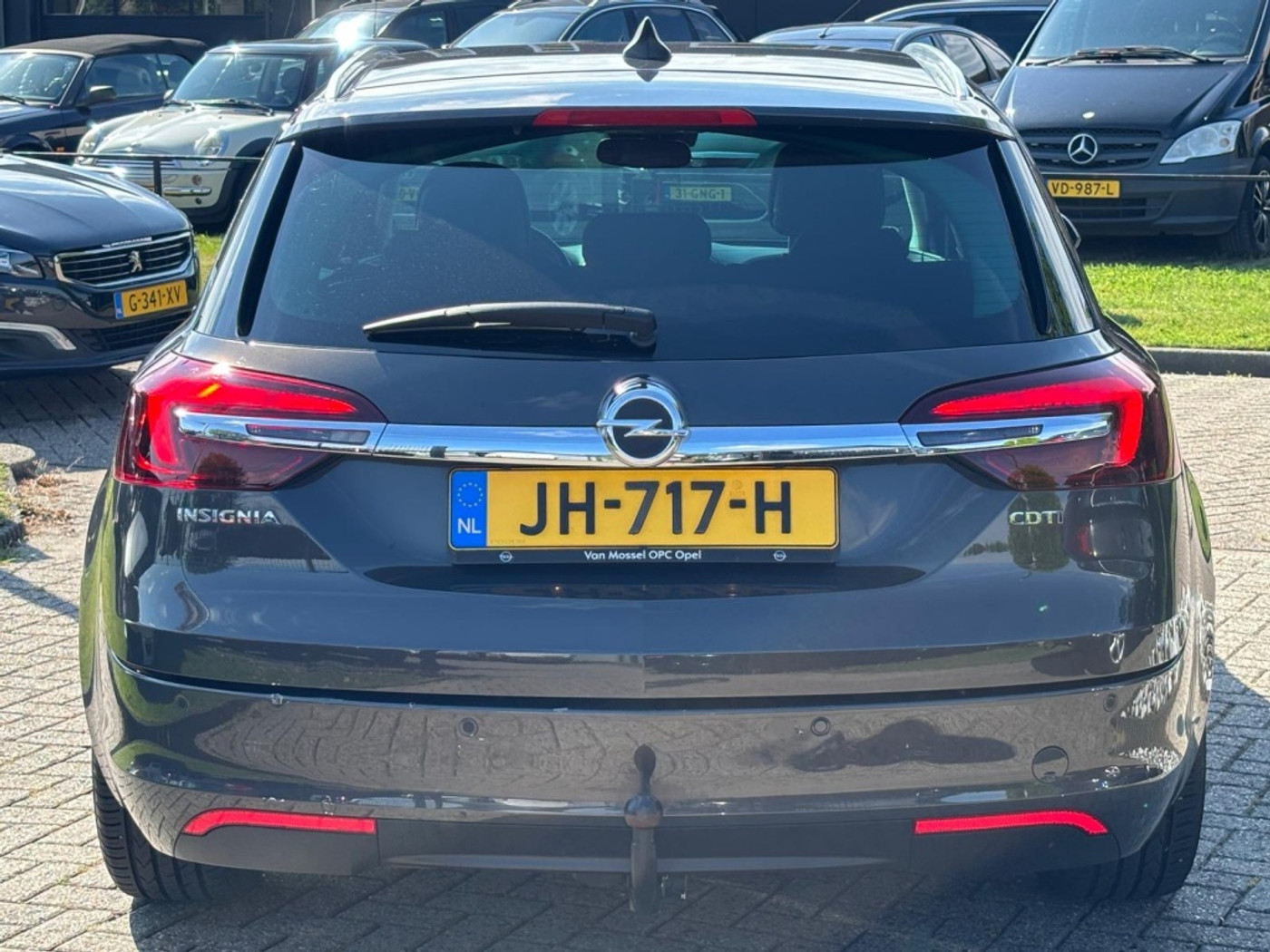 Foto van Opel Insignia Sports Tourer SW