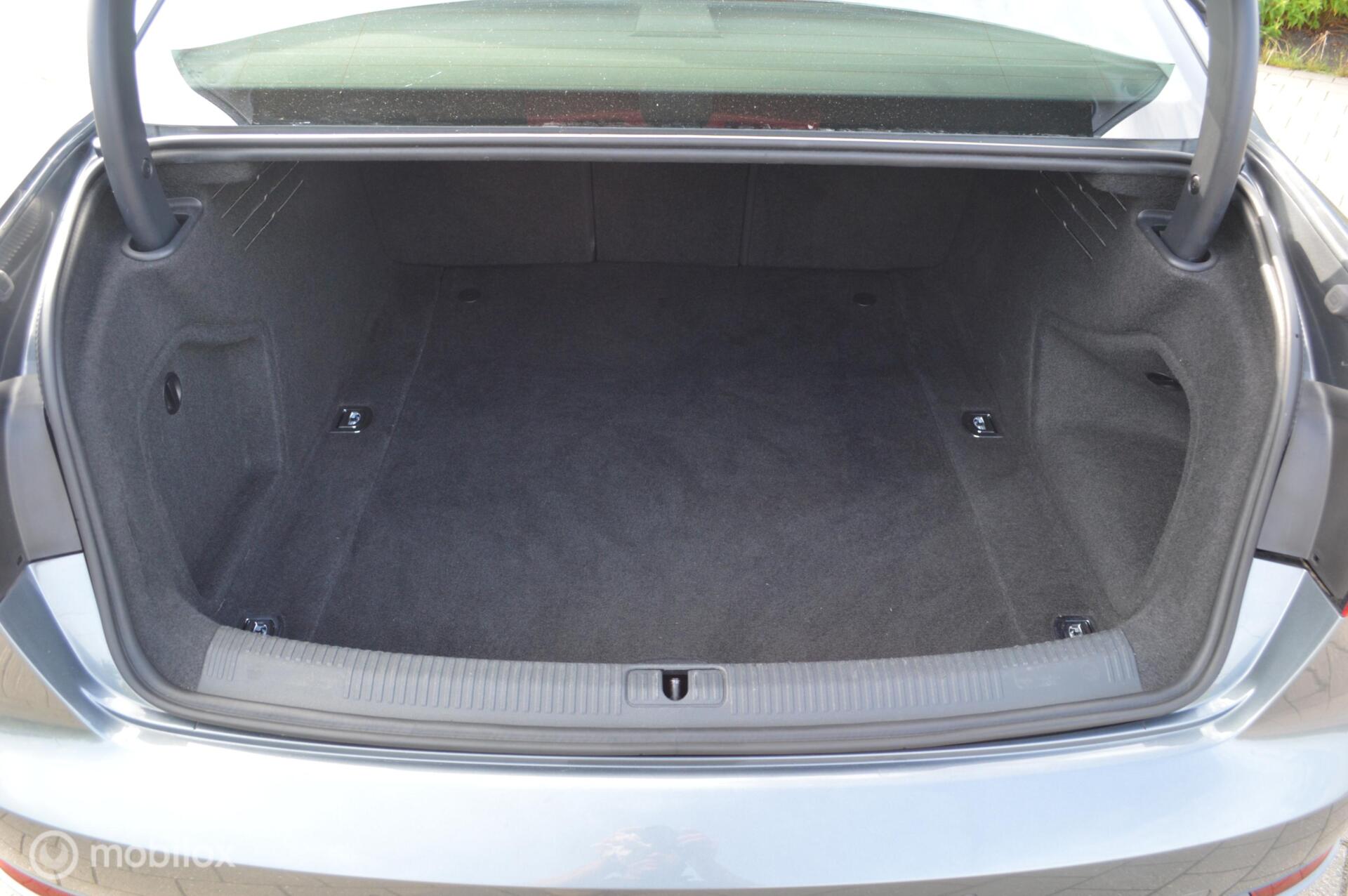 Foto van Audi A4 Limousine