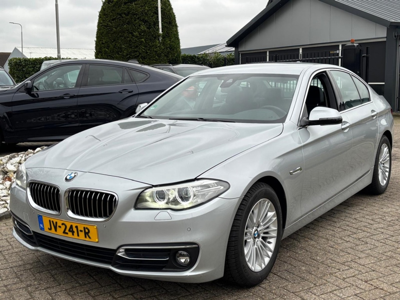 BMW 520d 520d Luxury Edition Sedan 2016 31.000 KM NL Auto 2016 - voorkant