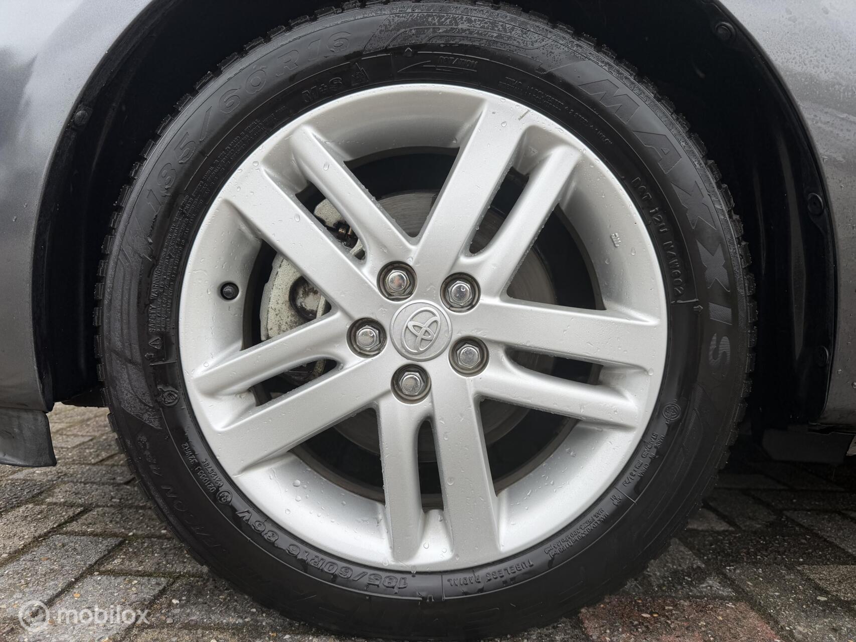 Foto van Toyota Verso-s