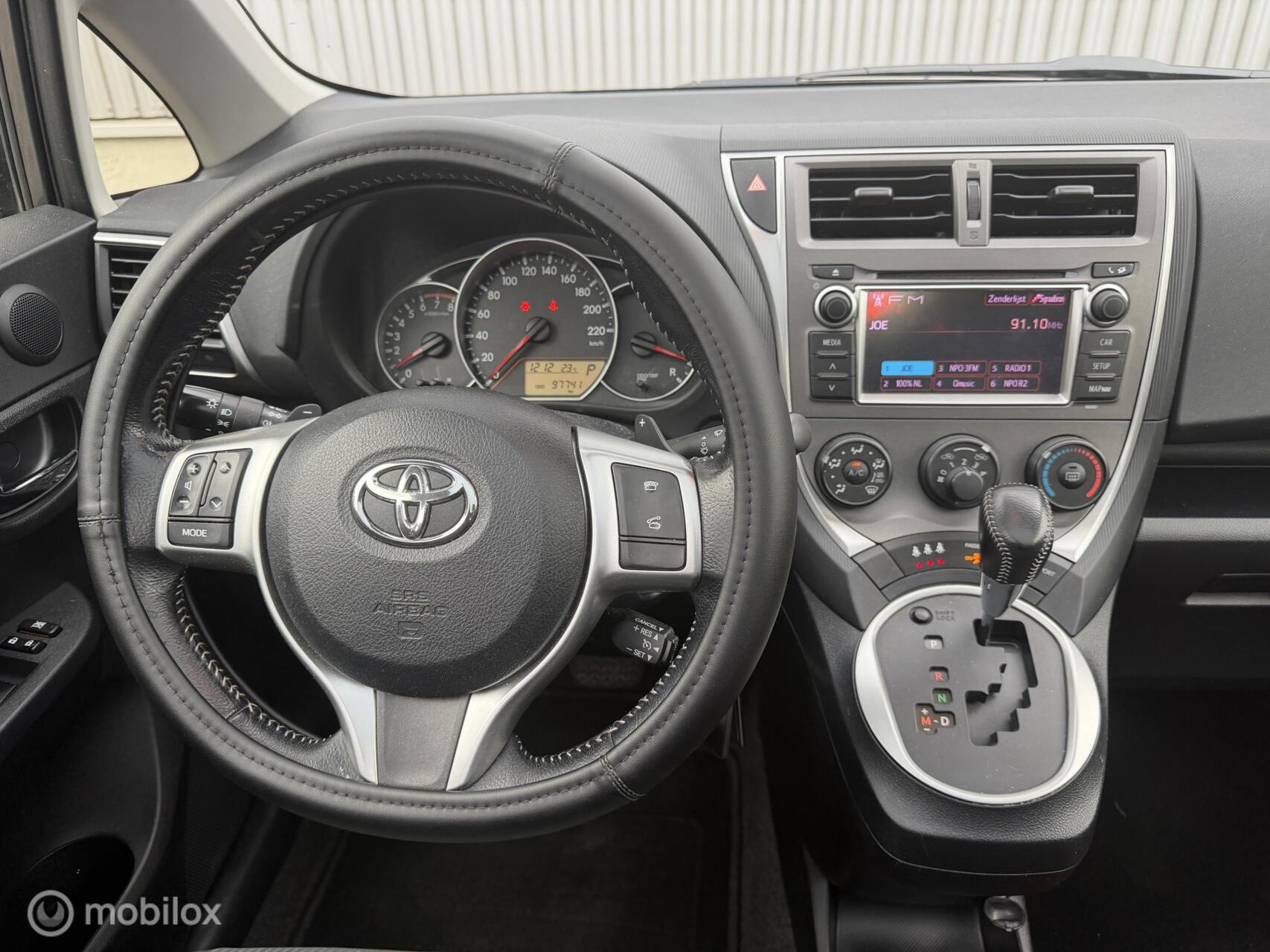 Foto van Toyota Verso-s