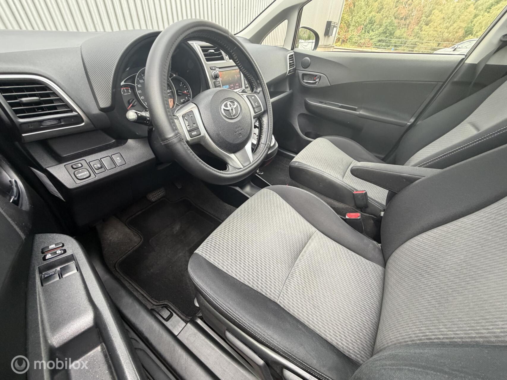 Foto van Toyota Verso-s