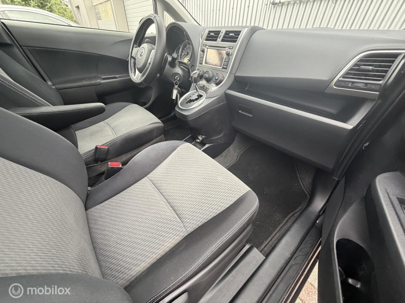 Foto van Toyota Verso-s
