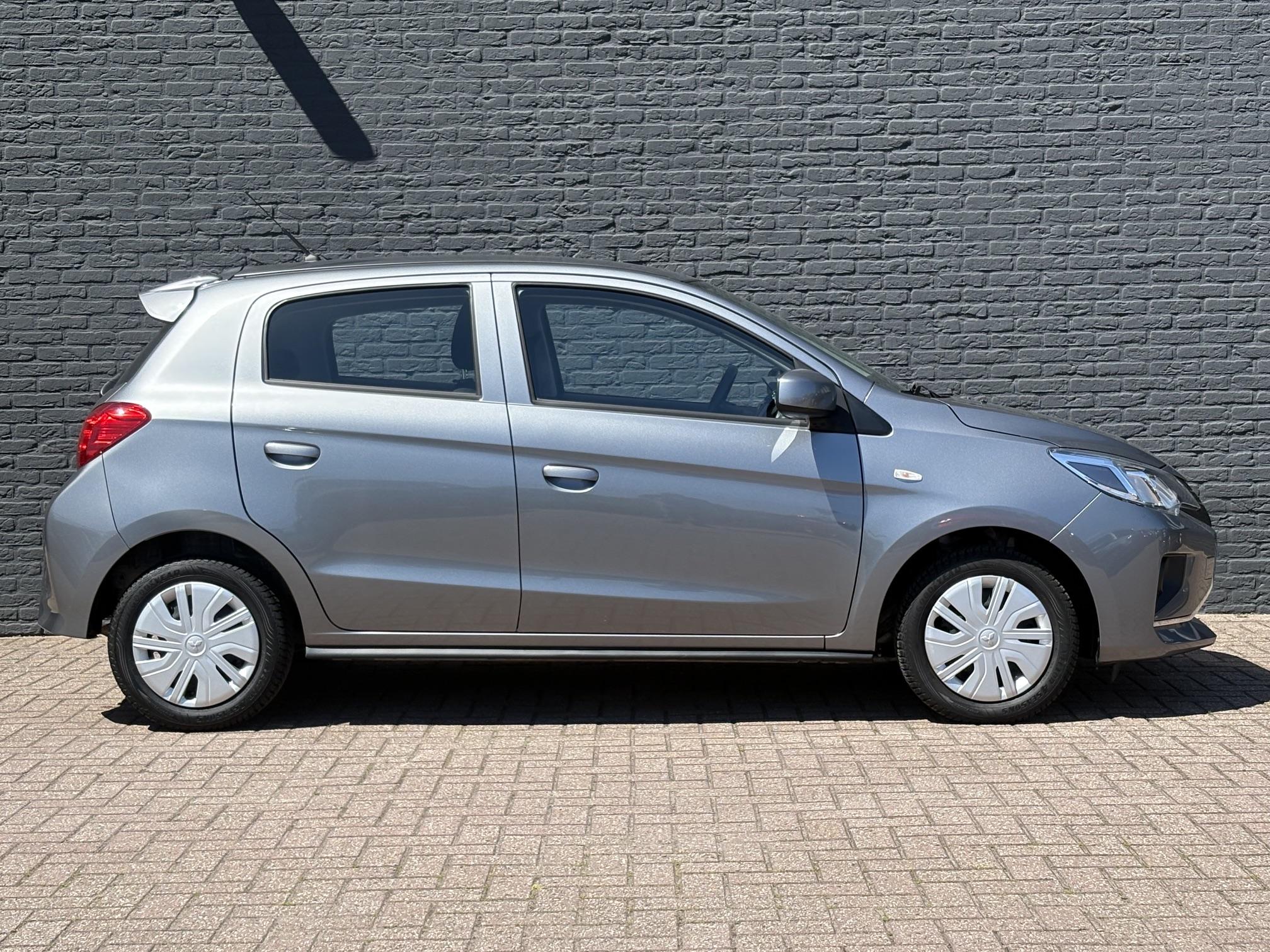 Foto van Mitsubishi Space Star