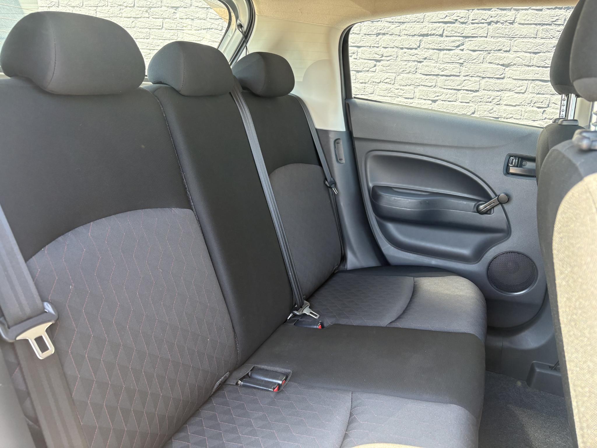 Foto van Mitsubishi Space Star