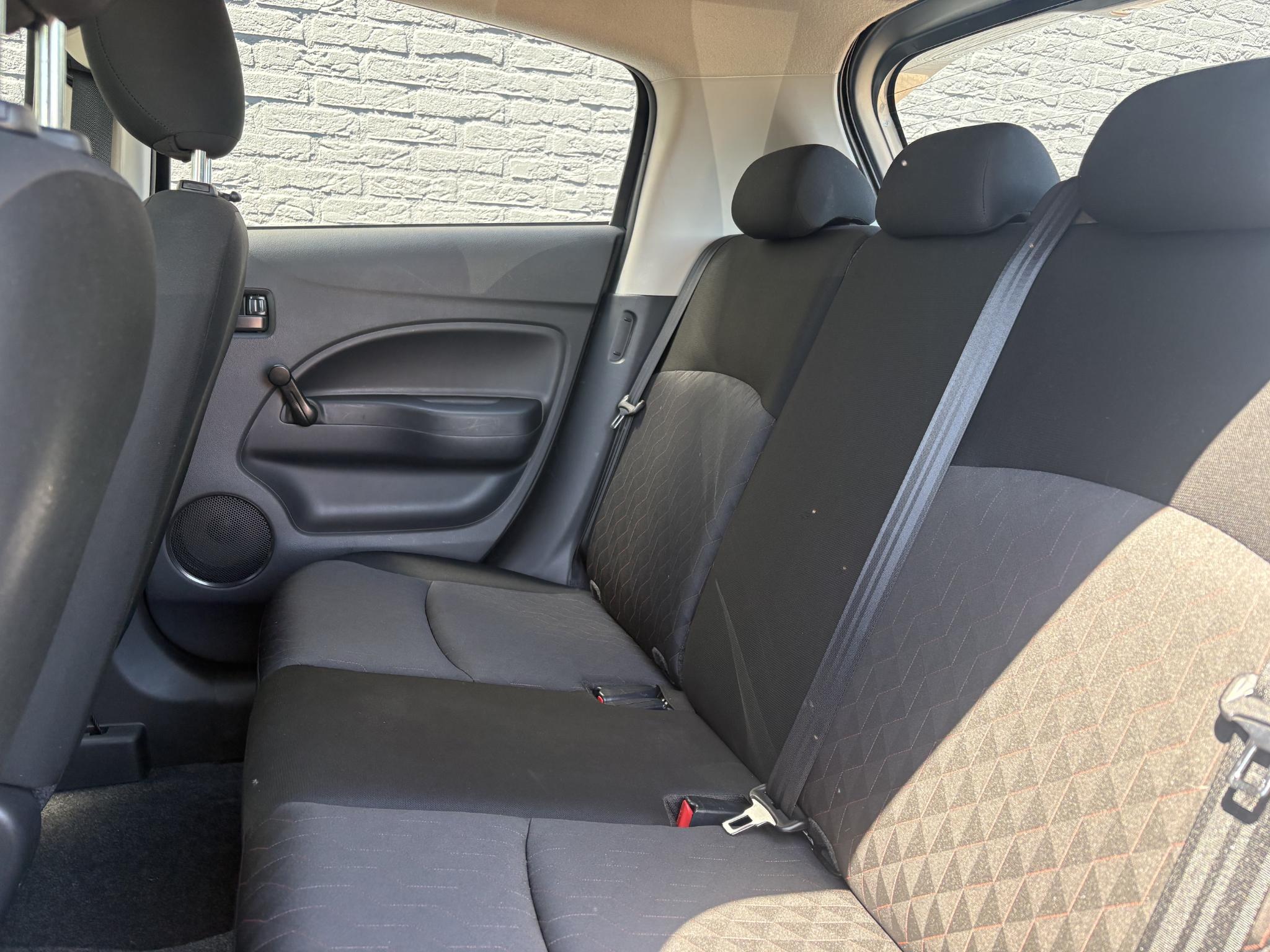 Foto van Mitsubishi Space Star