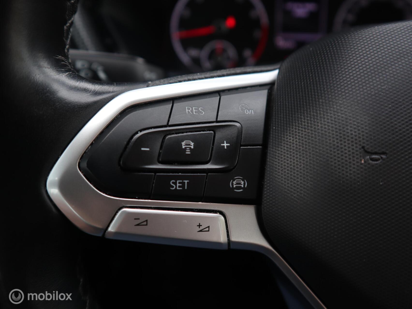 Foto van Volkswagen T-cross
