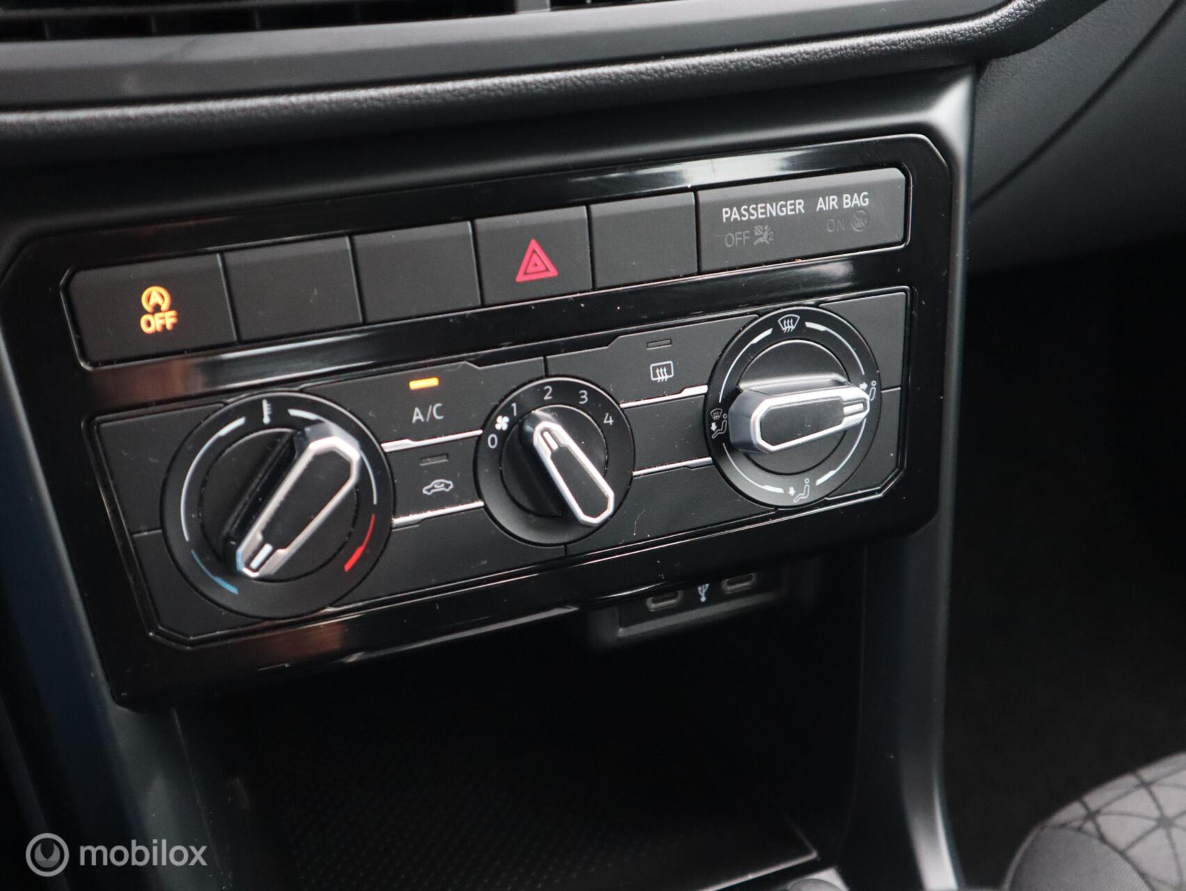 Foto van Volkswagen T-cross