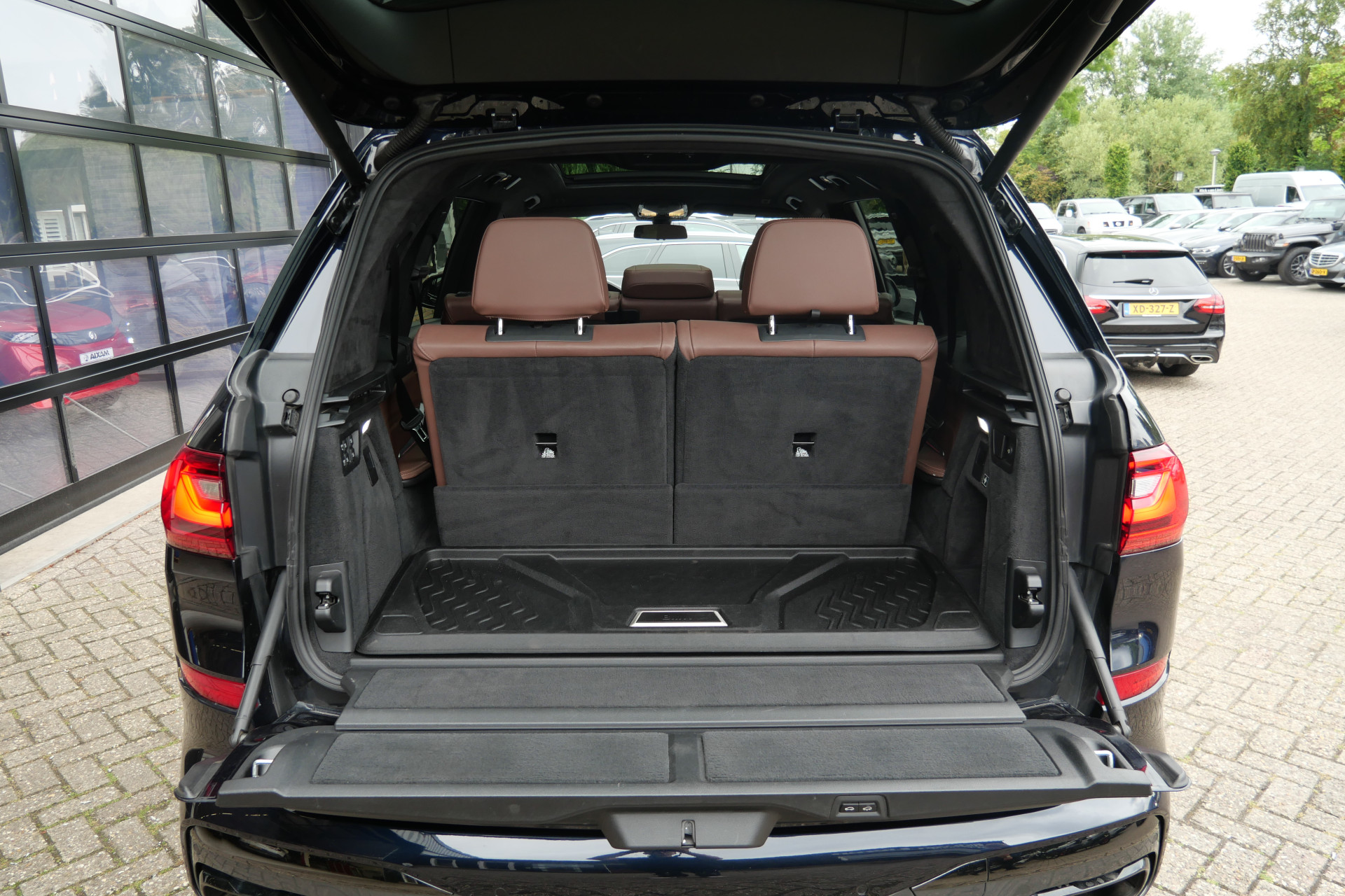 Foto van BMW X7 M50d