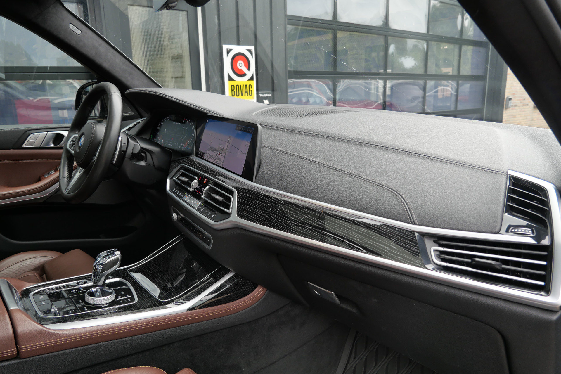 Foto van BMW X7 M50d