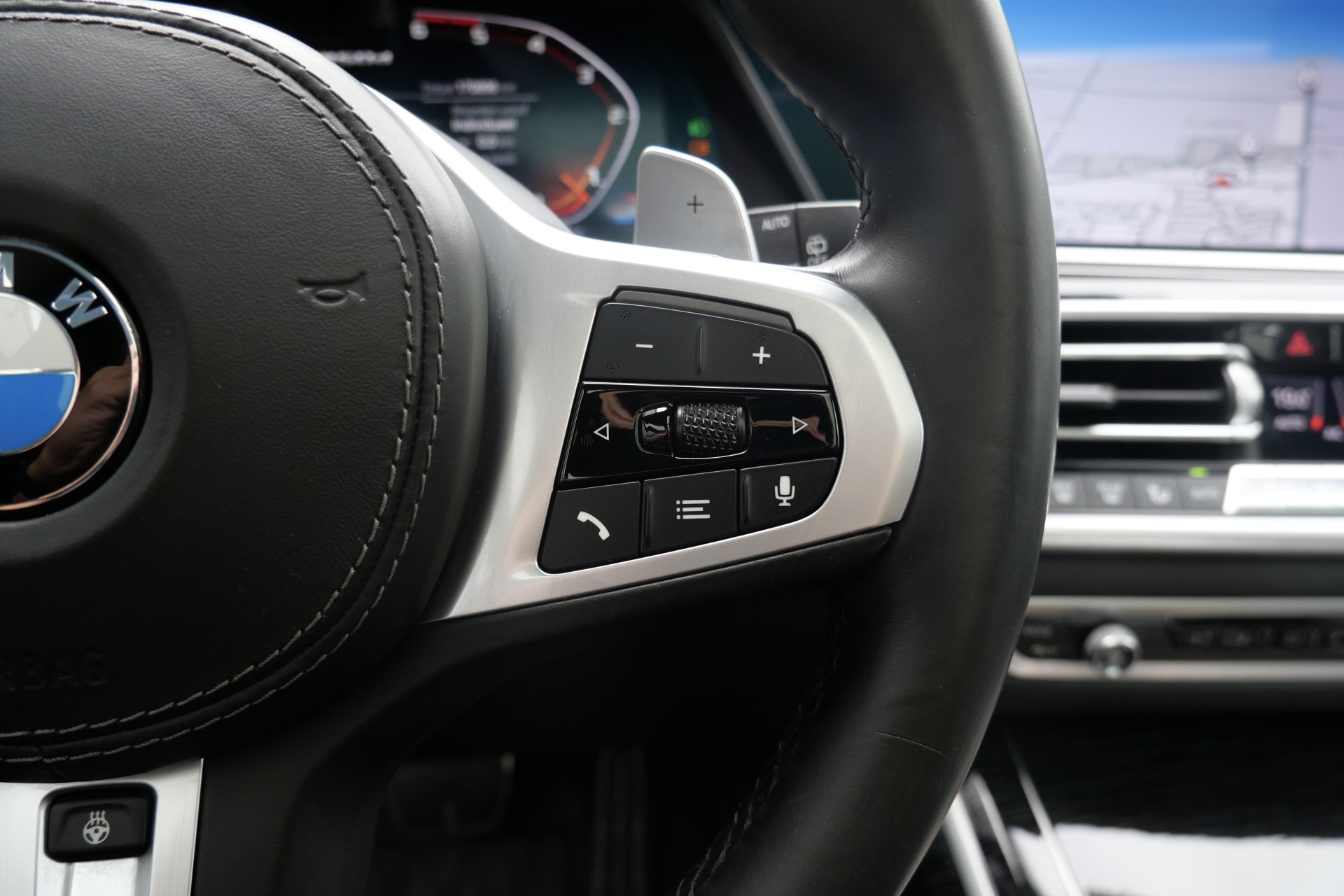 Foto van BMW X7 M50d
