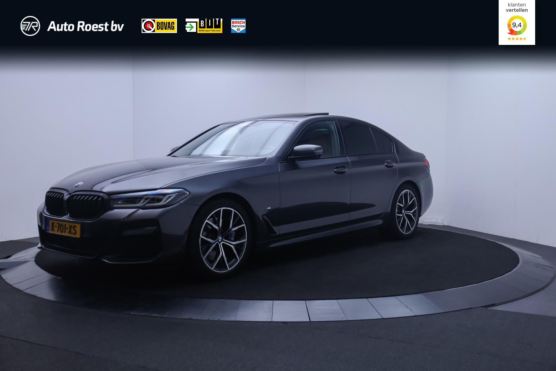 BMW 530i 530i High Executive 2021 - voorkant