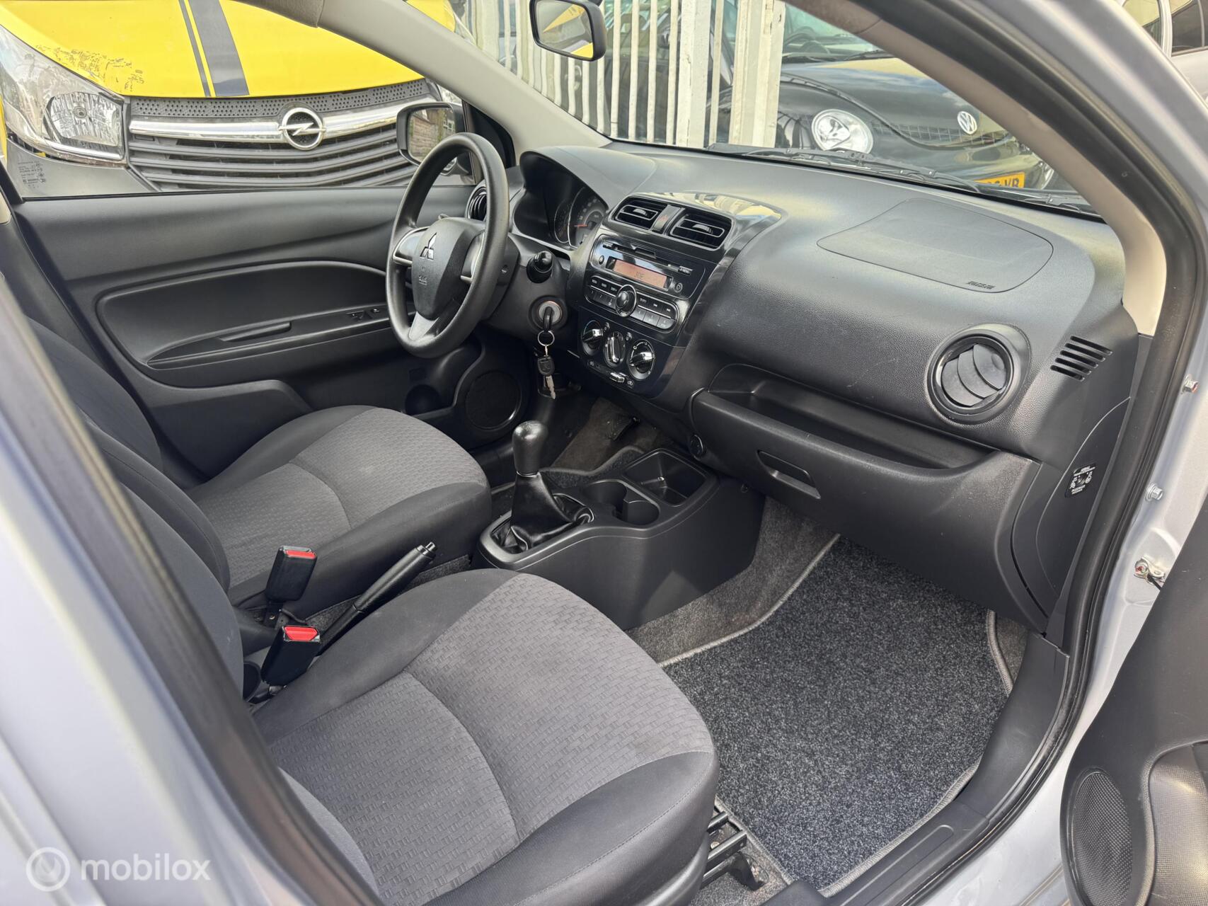 Foto van Mitsubishi Mitsubishi Space Star