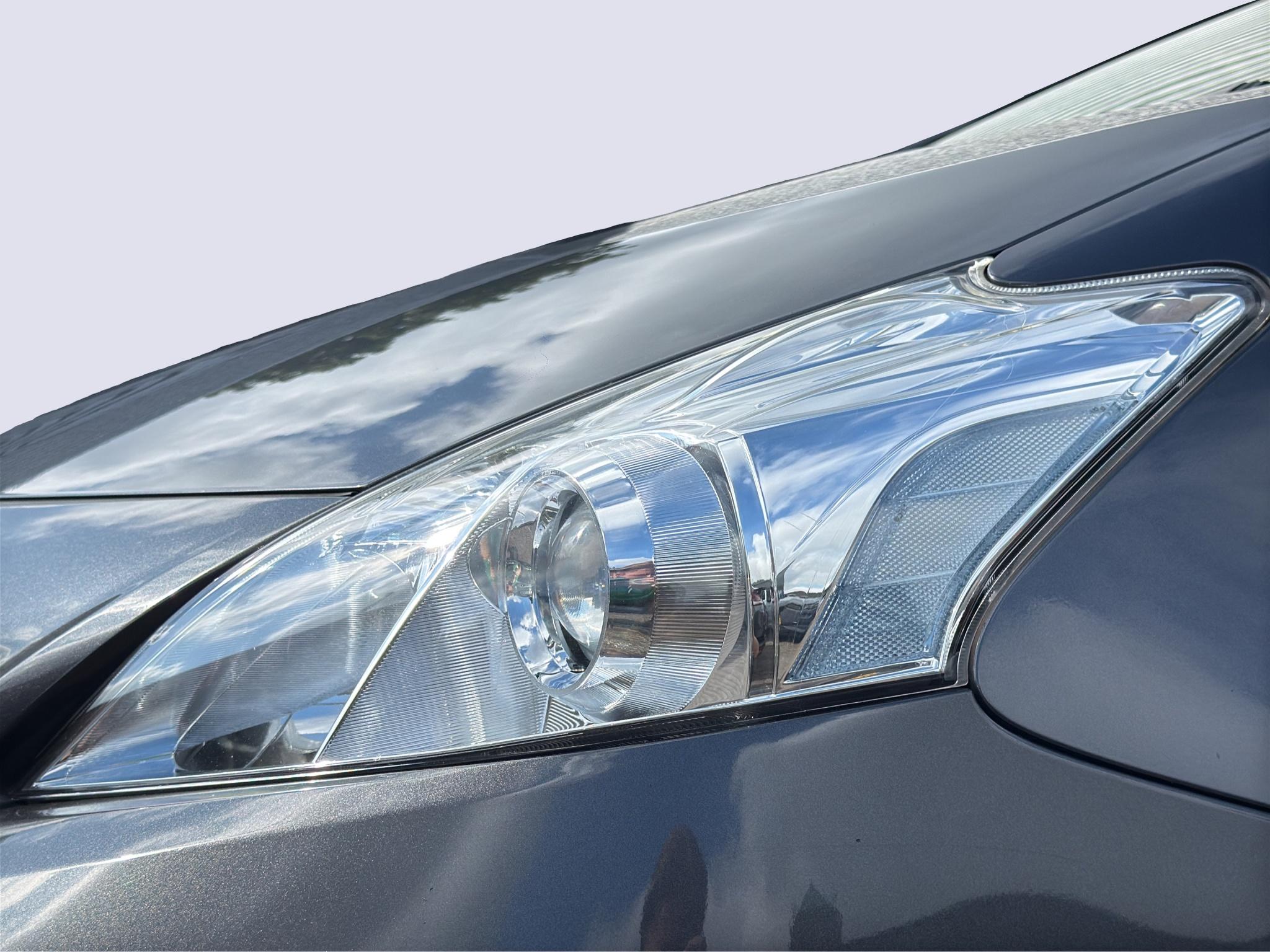 Foto van Toyota Toyota Prius Plus