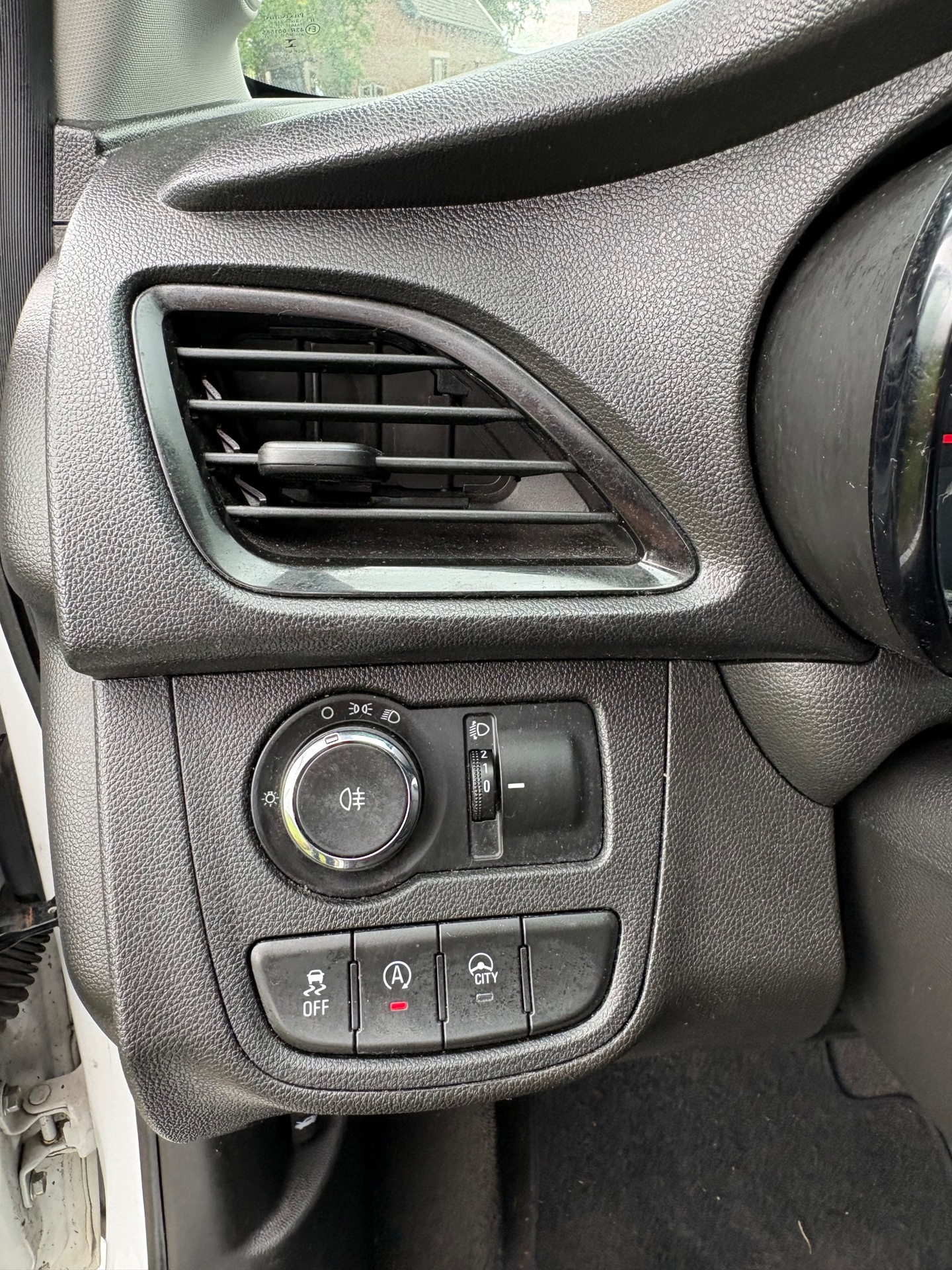 Foto van Opel Karl / Viva