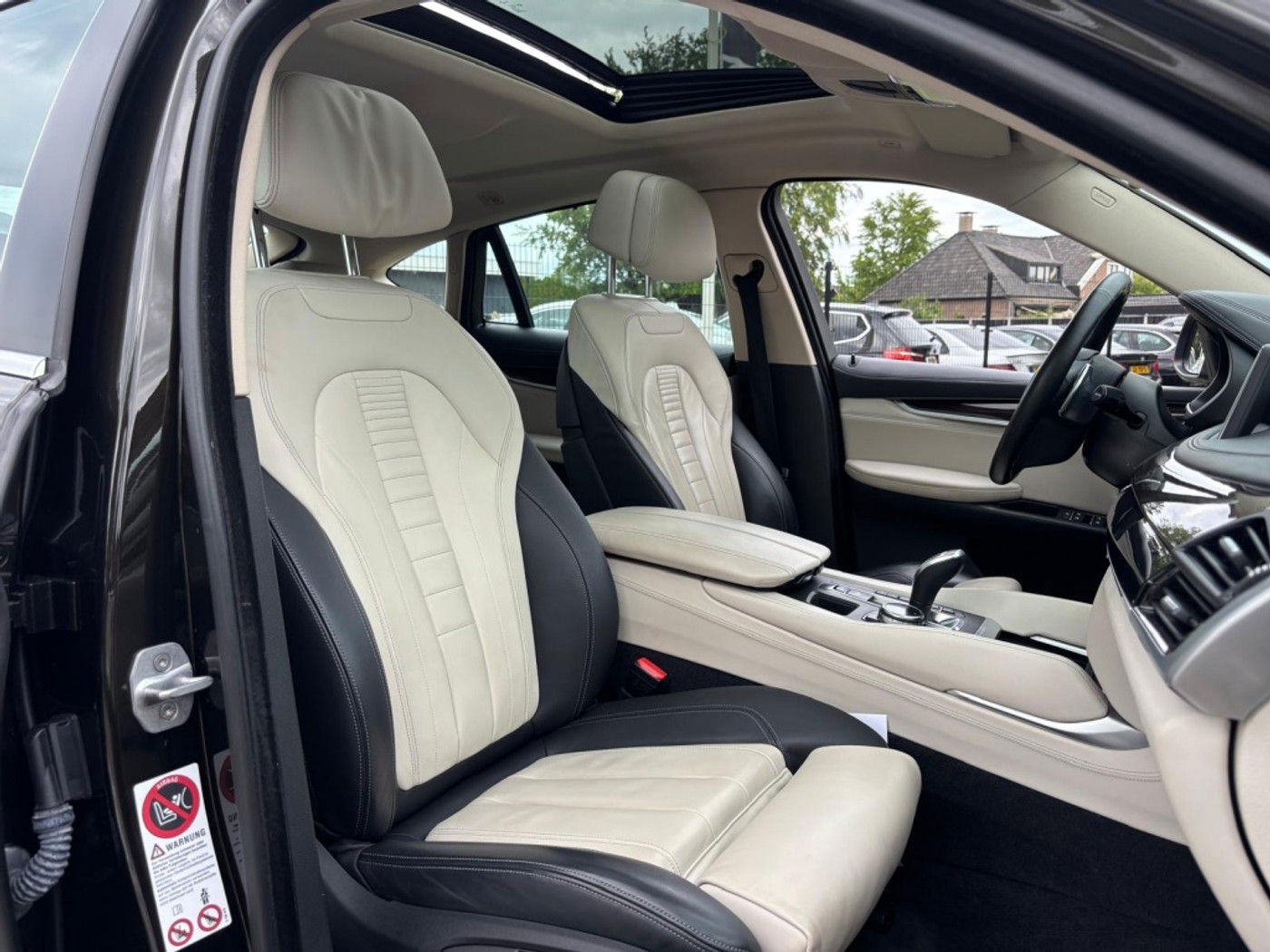 Foto van BMW X6 Xdrive50i