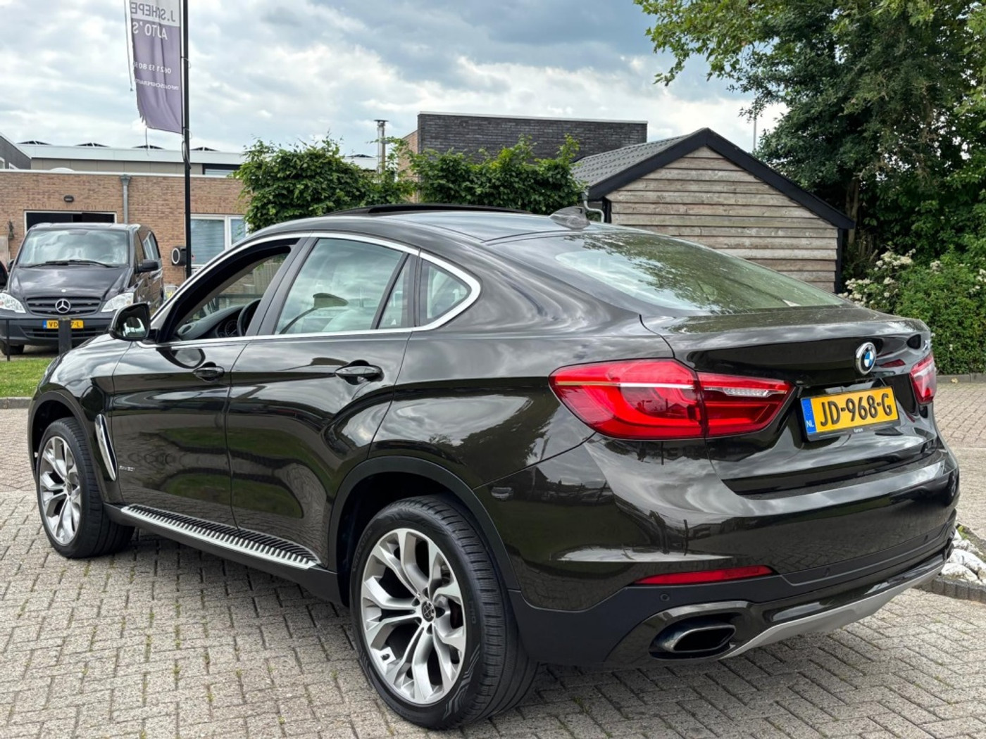 Foto van BMW X6 Xdrive50i